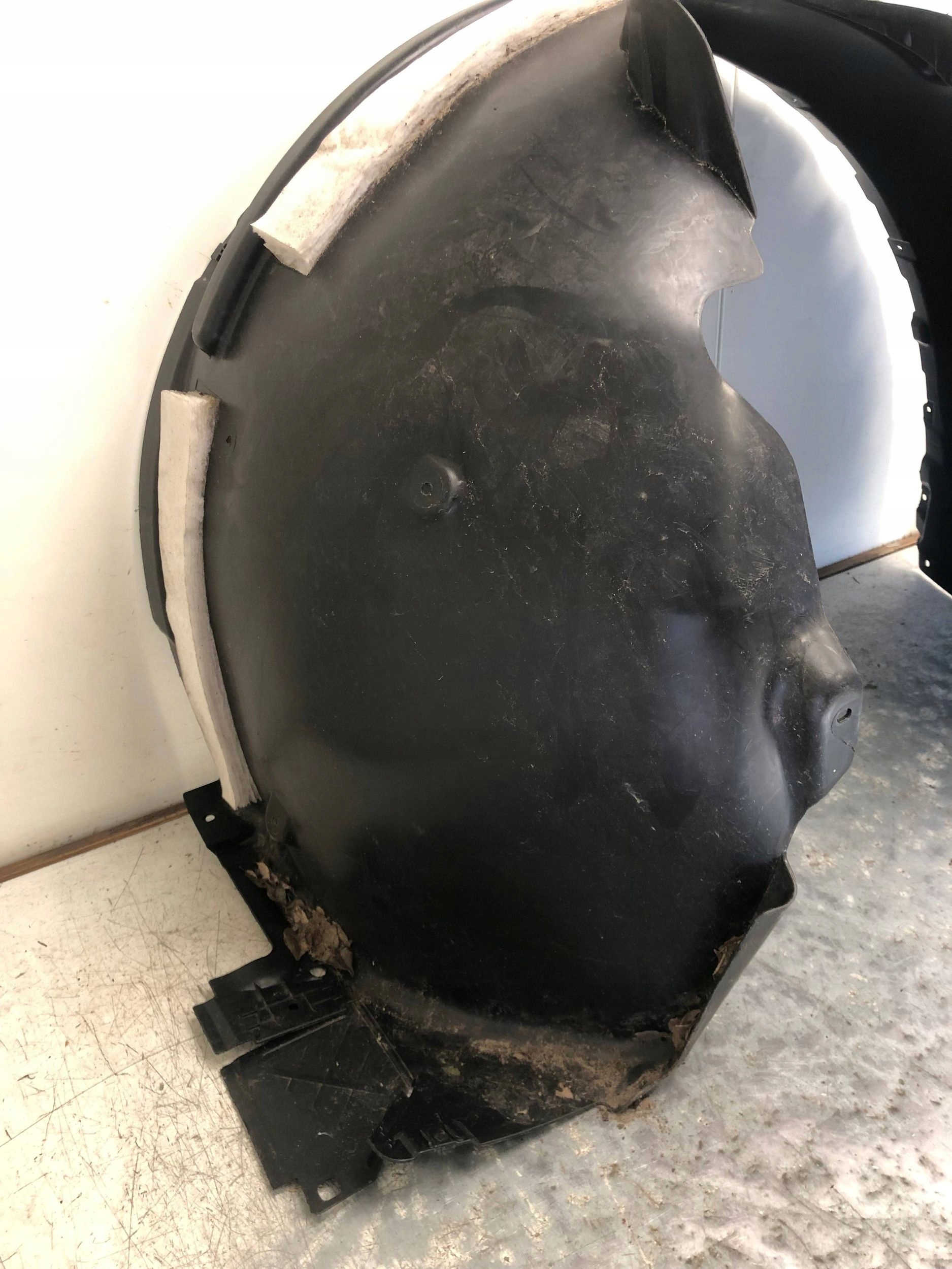 mudguard left front AUDI Q4 E-TRON 89A821171B