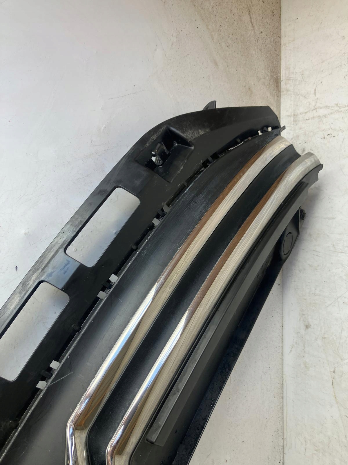 Grill Grill der Stoßstange CITROEN C3 III 9812063477