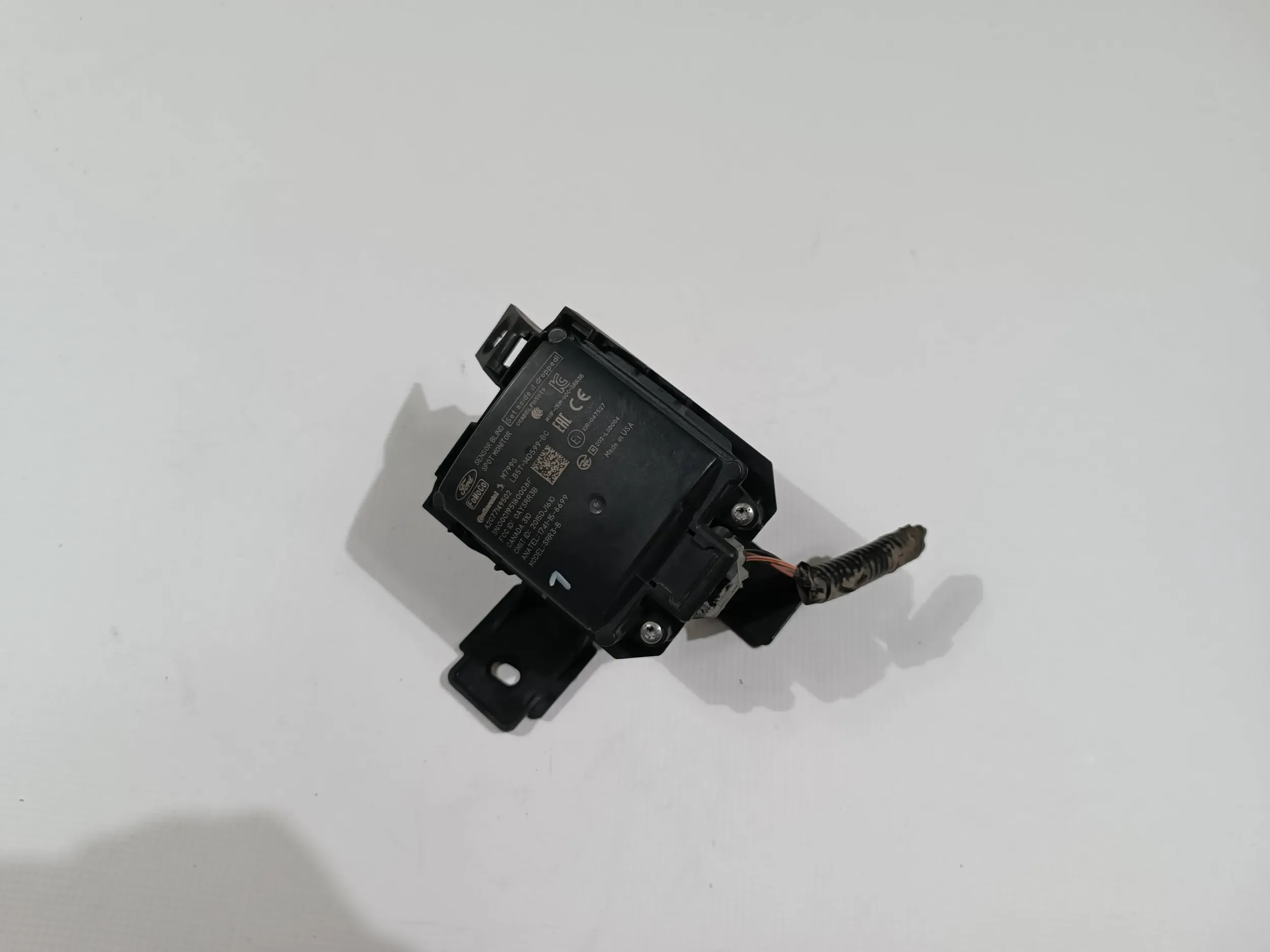 module sensor martwego pola blind spot radar L Ford Explorer VI 2020