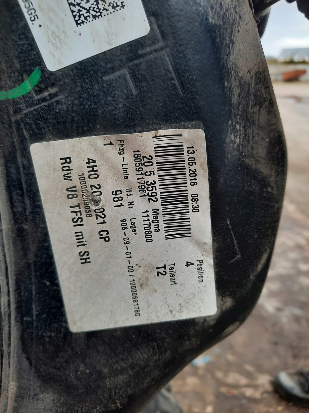 TANK KPL.AUDI S8 D4 V8 4.0TFSI LIFT 1