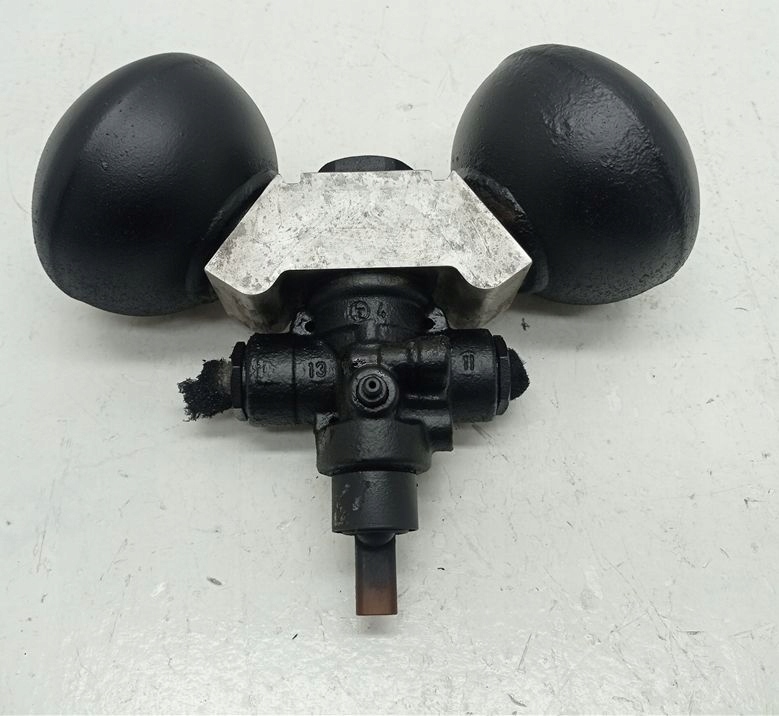 SFERA ROZDZIELACZ GRUSZKA ZAWÓR ZAWIESZENIA TYŁ CITROEN C5 III X7 STAN BDB