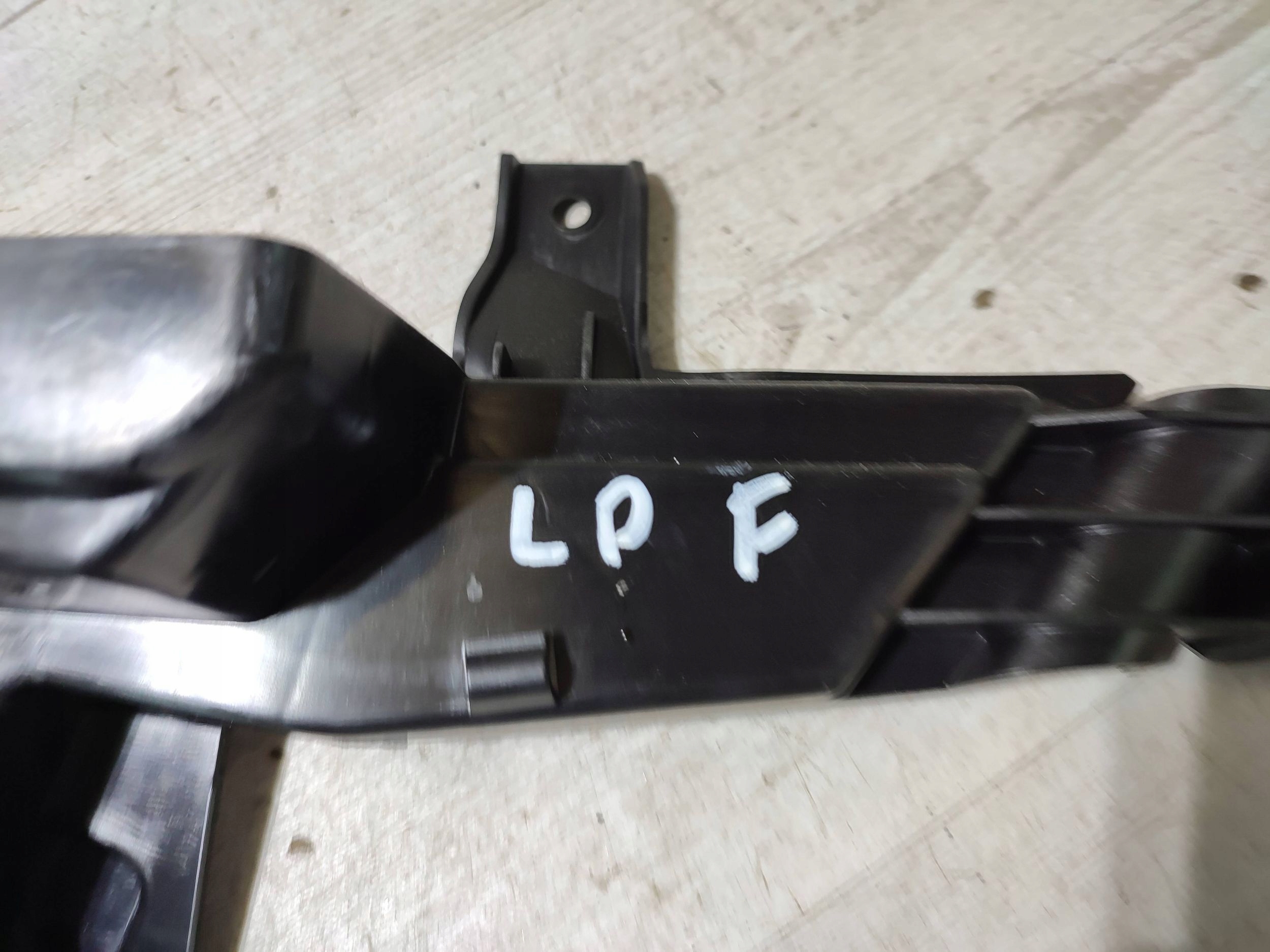 Opel Corsa F 2022 front left console exterior door przednich
