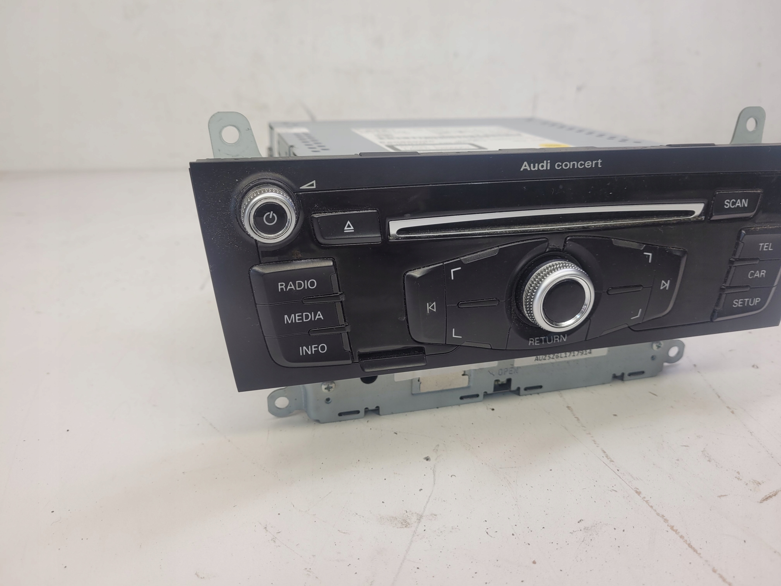RADIO changer CD AUDI A4 B8 A5 Q5 8R2035186