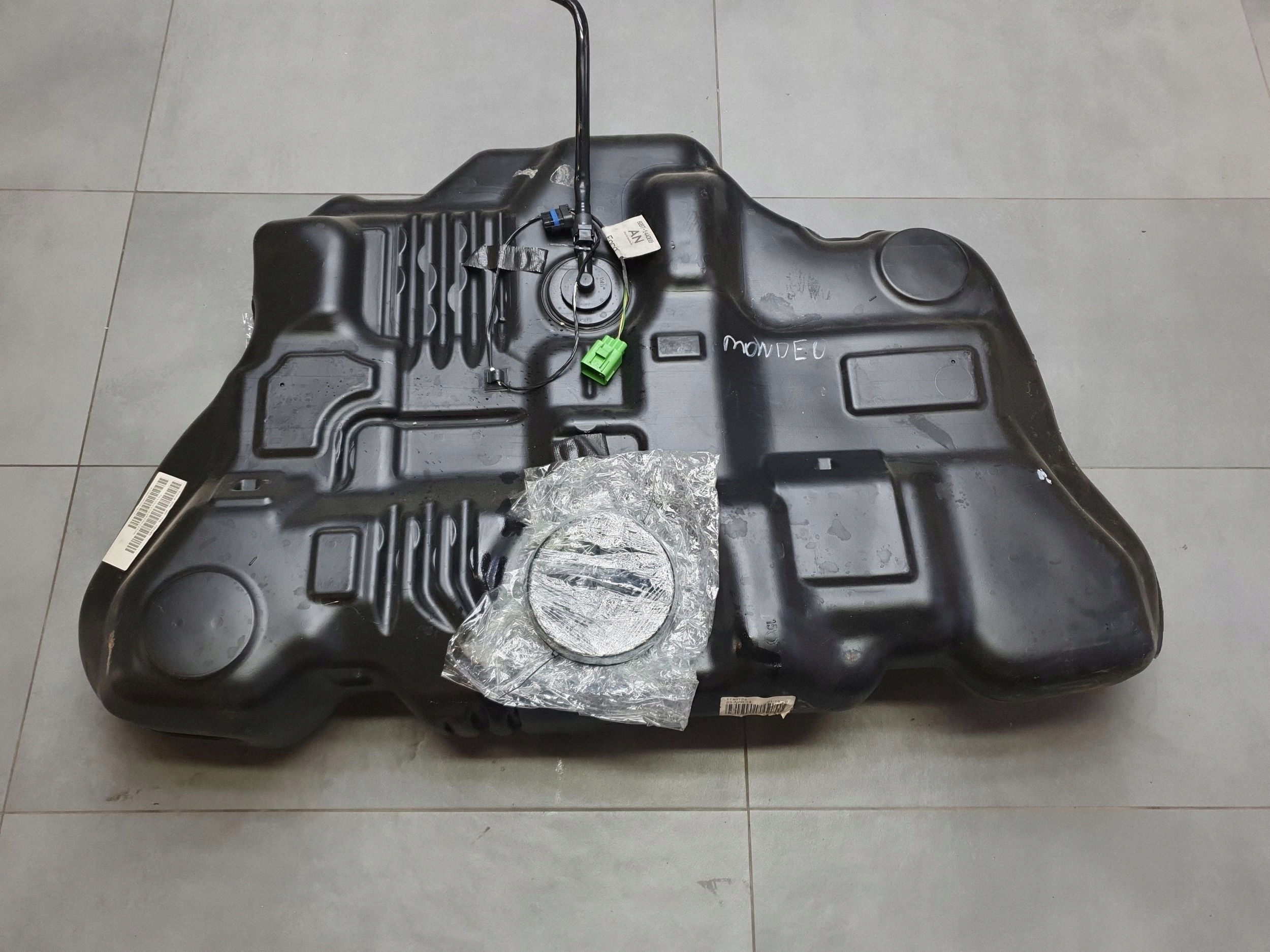 Ford Mondeo MK IV 2.0 TDCI tank 6G919002CJ