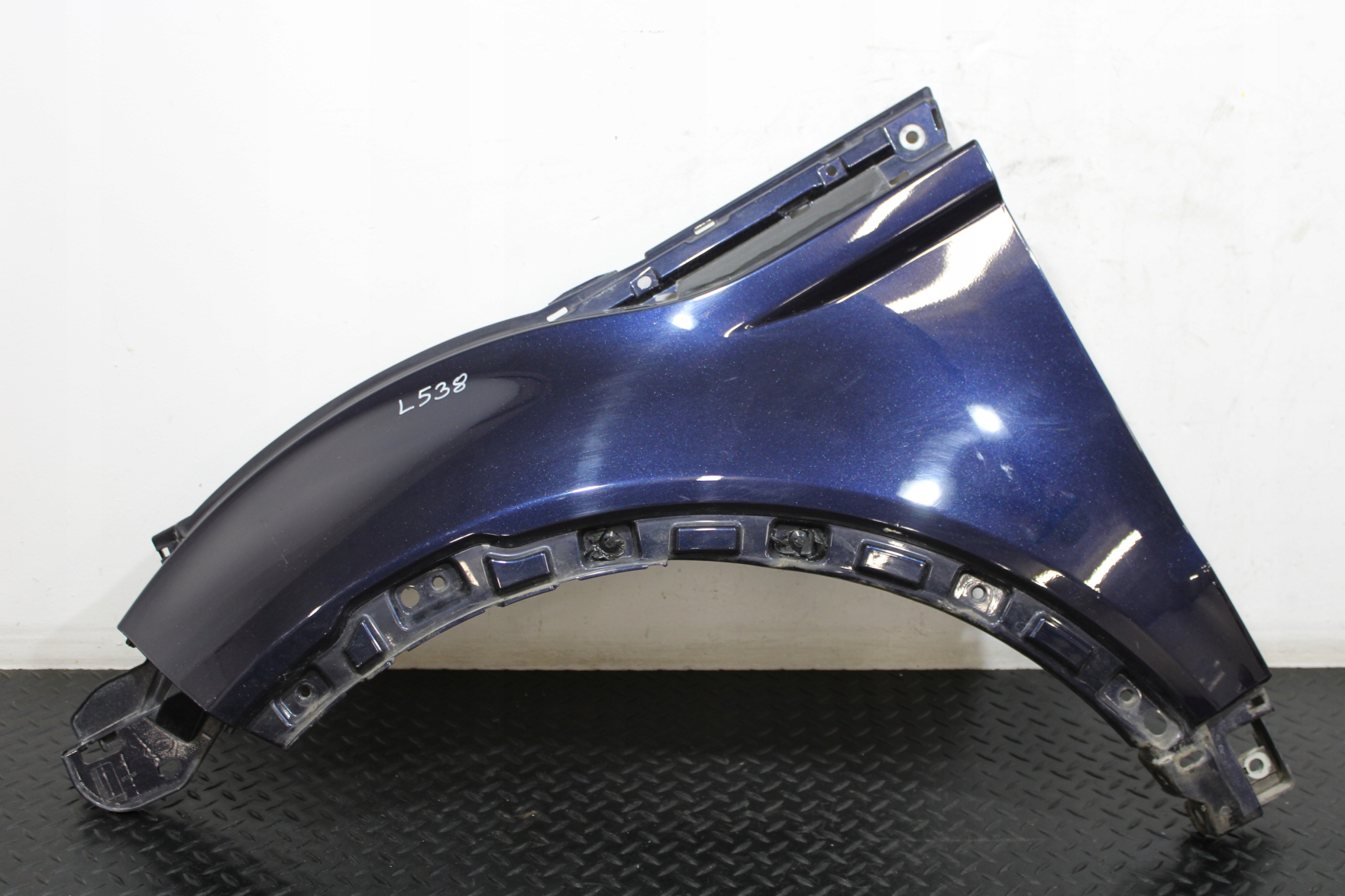 BŁOTNIK LEWY PRZÓD PRZEDNI LAND ROVER EVOQUE L538