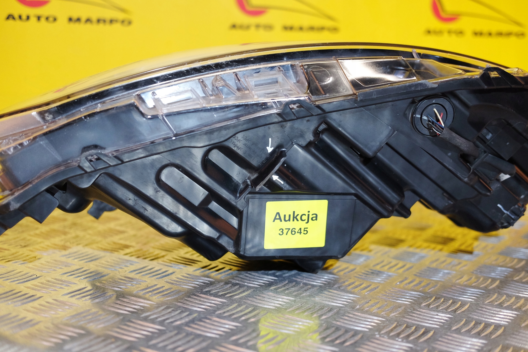 NISSAN ALTIMA L34 2018- REFLEKTOR LAMPA LED L USA Wersja Amerykańska