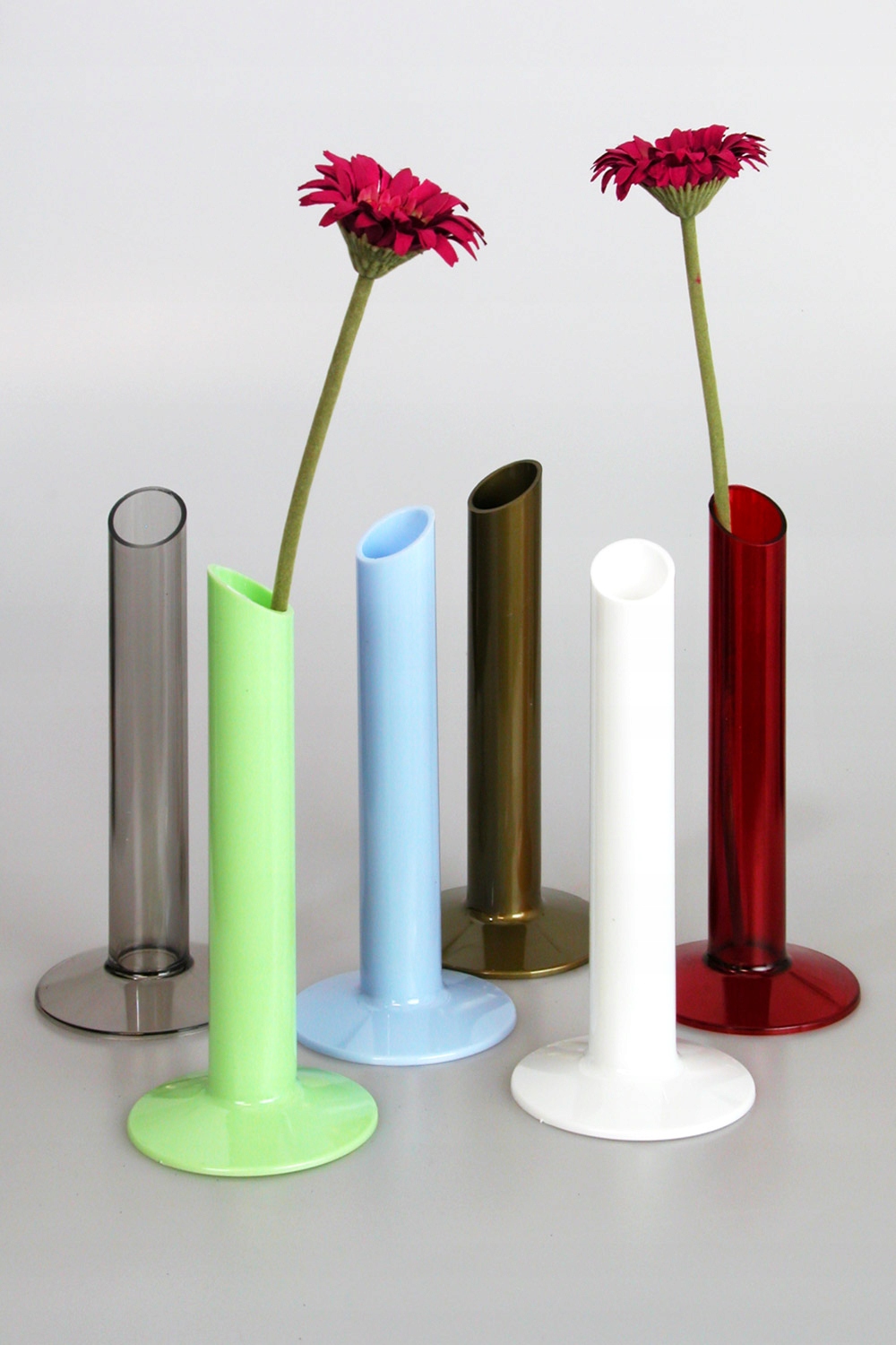 wazonik czarny transparent z tworzywa duralex20 cm Wysokość produktu 20 cm