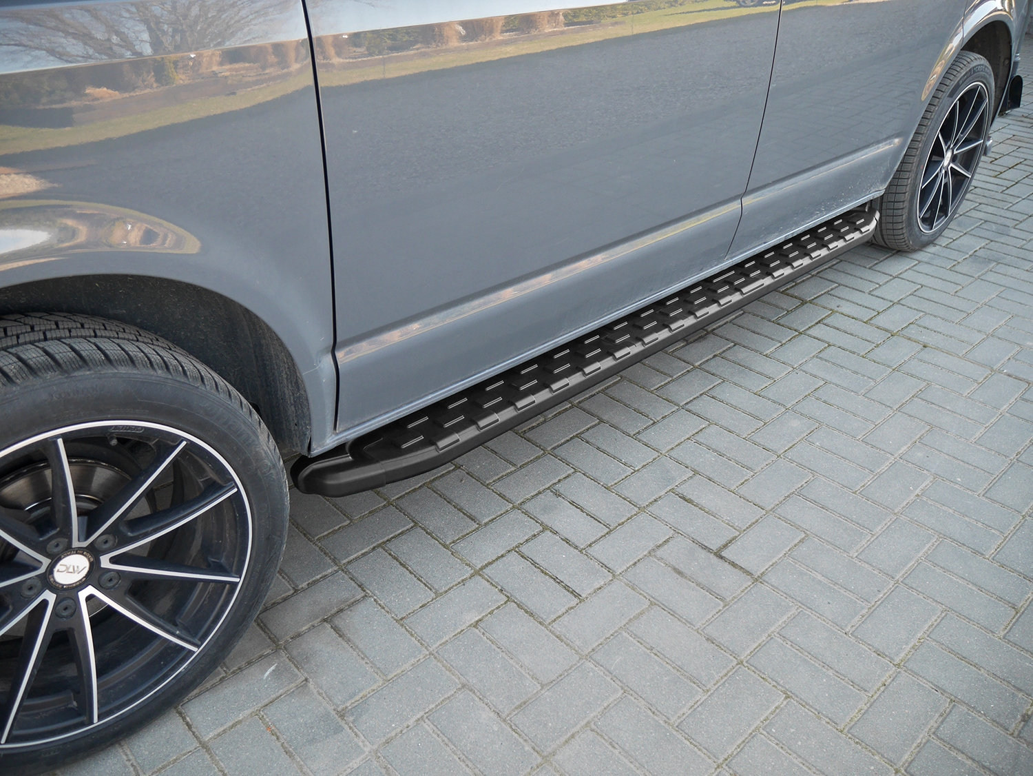 Stopnie boczne progi do OPEL GRANDLAND X 2017- Numer katalogowy producenta 5526NS006