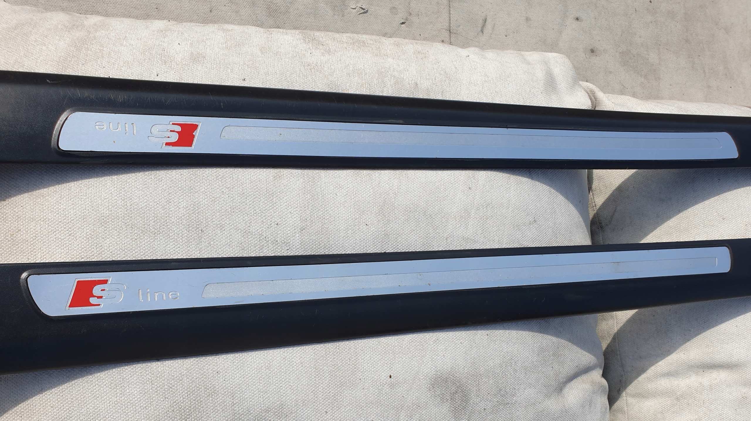 moulding cap of the threshold front AUDI A6 C6 4F S-LINE original