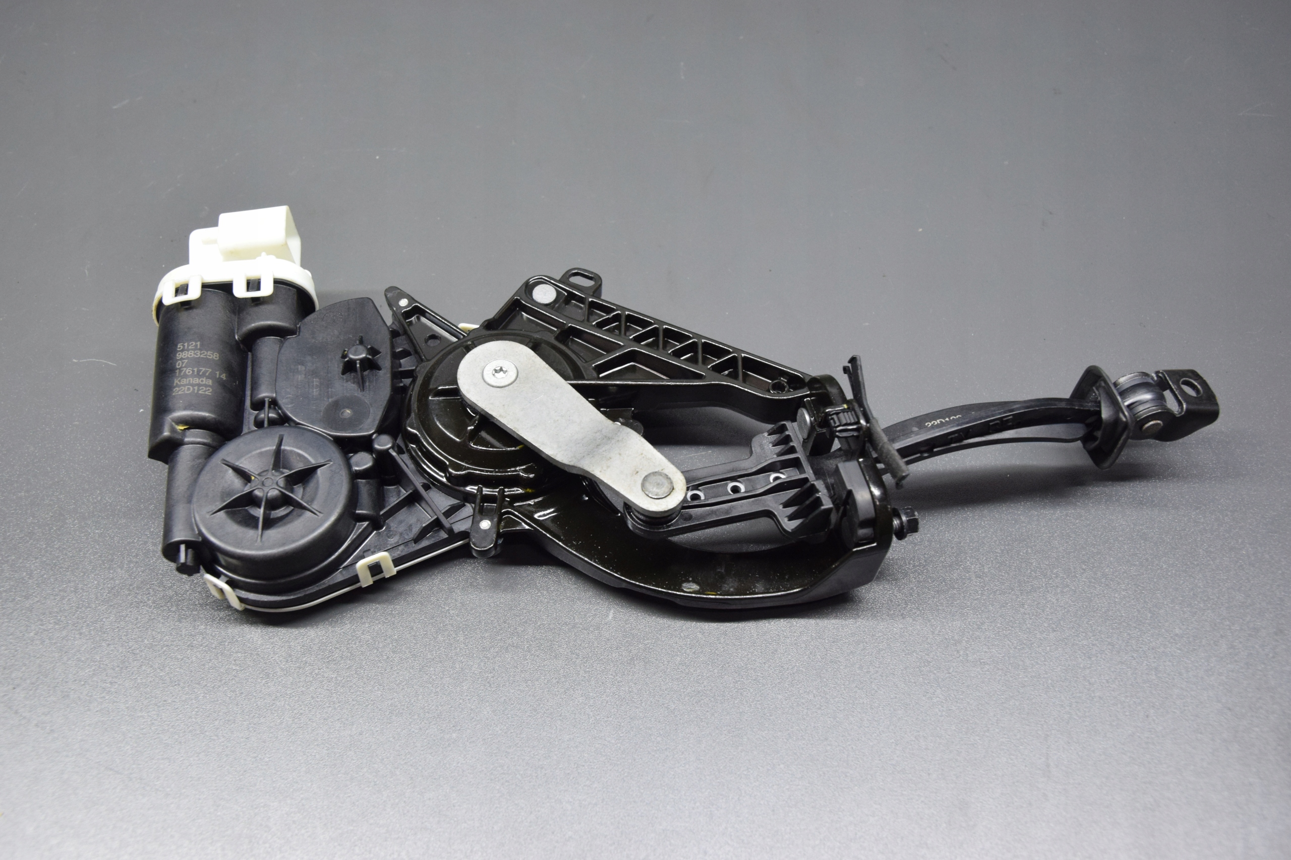 NAPED door lock right front BMW 7 G70 i7 G70