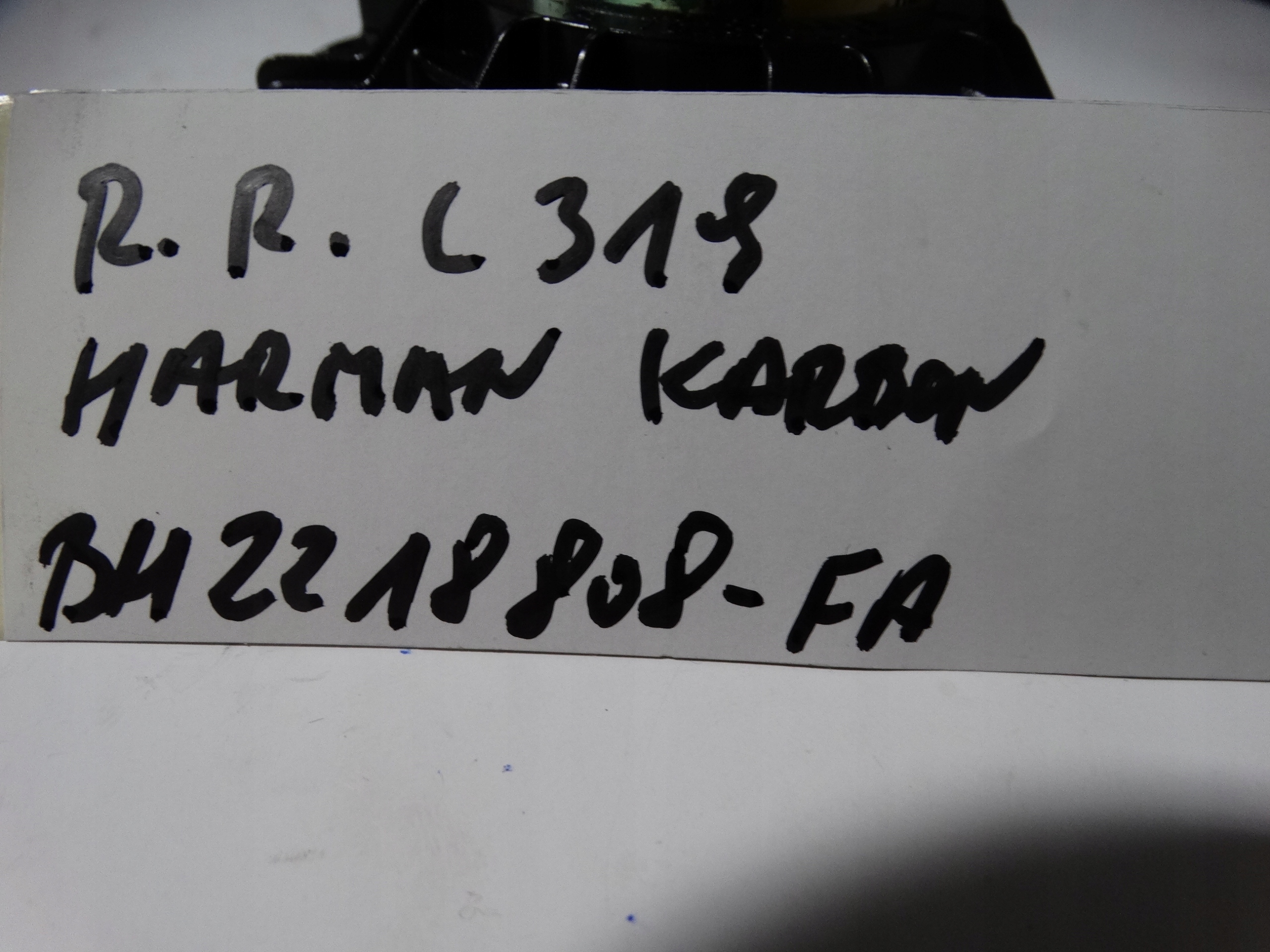 IDEALNY speaker HARMAN KARDON RANGE ROVER L319 1
