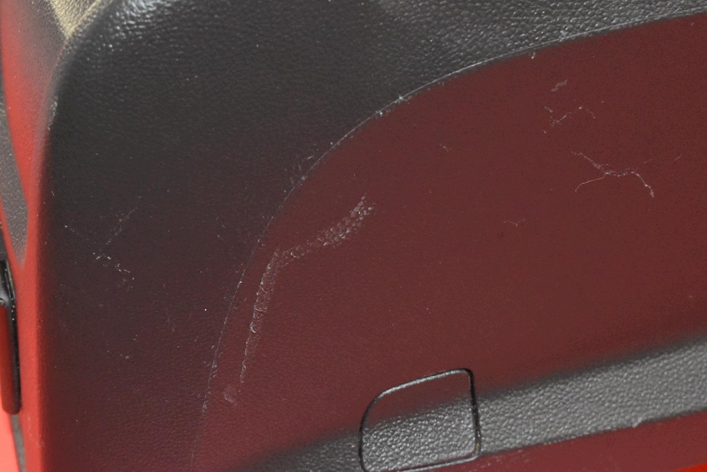 TUNEL mitte EU 95187224 OPEL MOKKA A 12-15