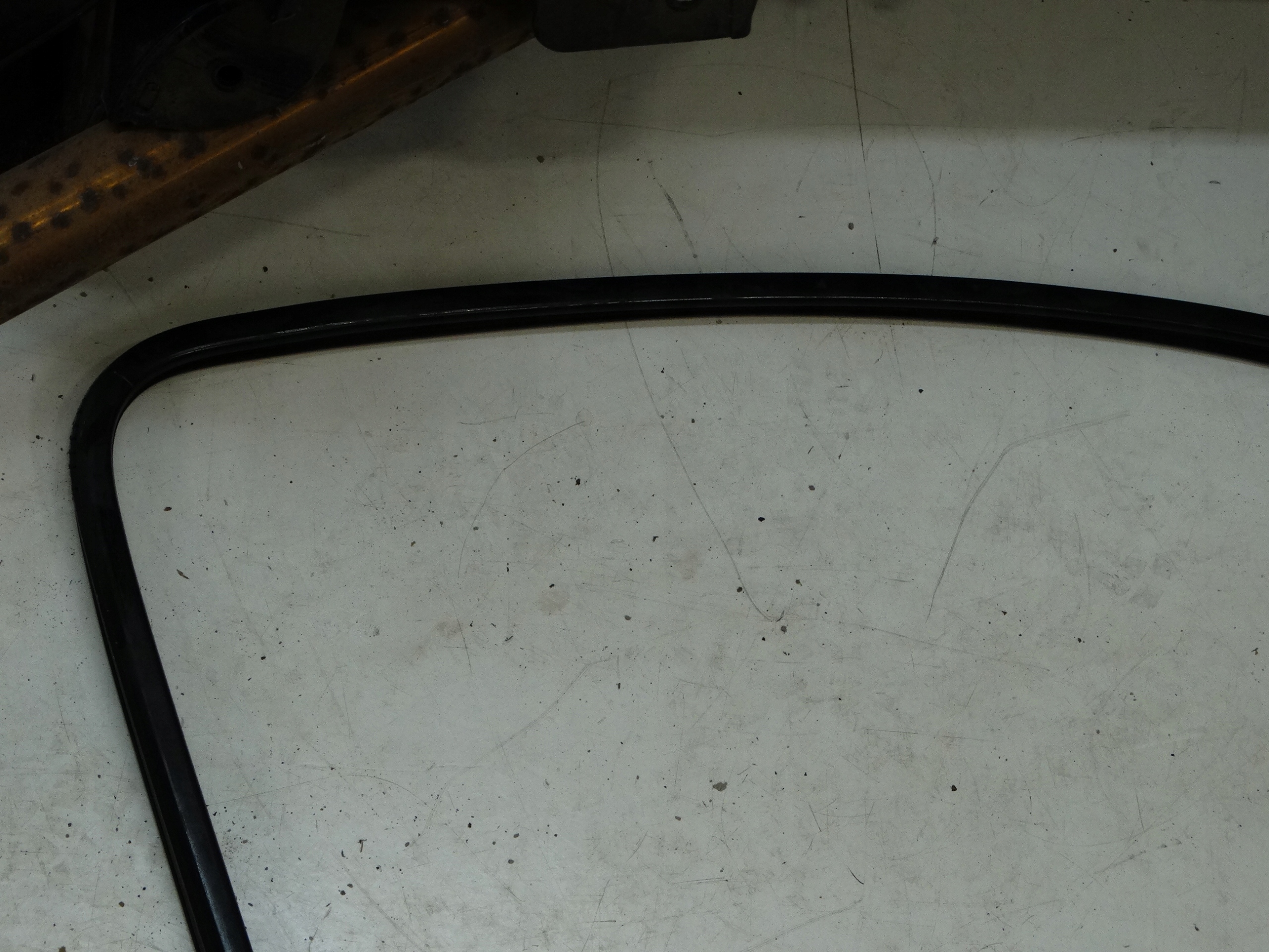 gasket windows door right front RENAULT SCENIC III 09-16R.