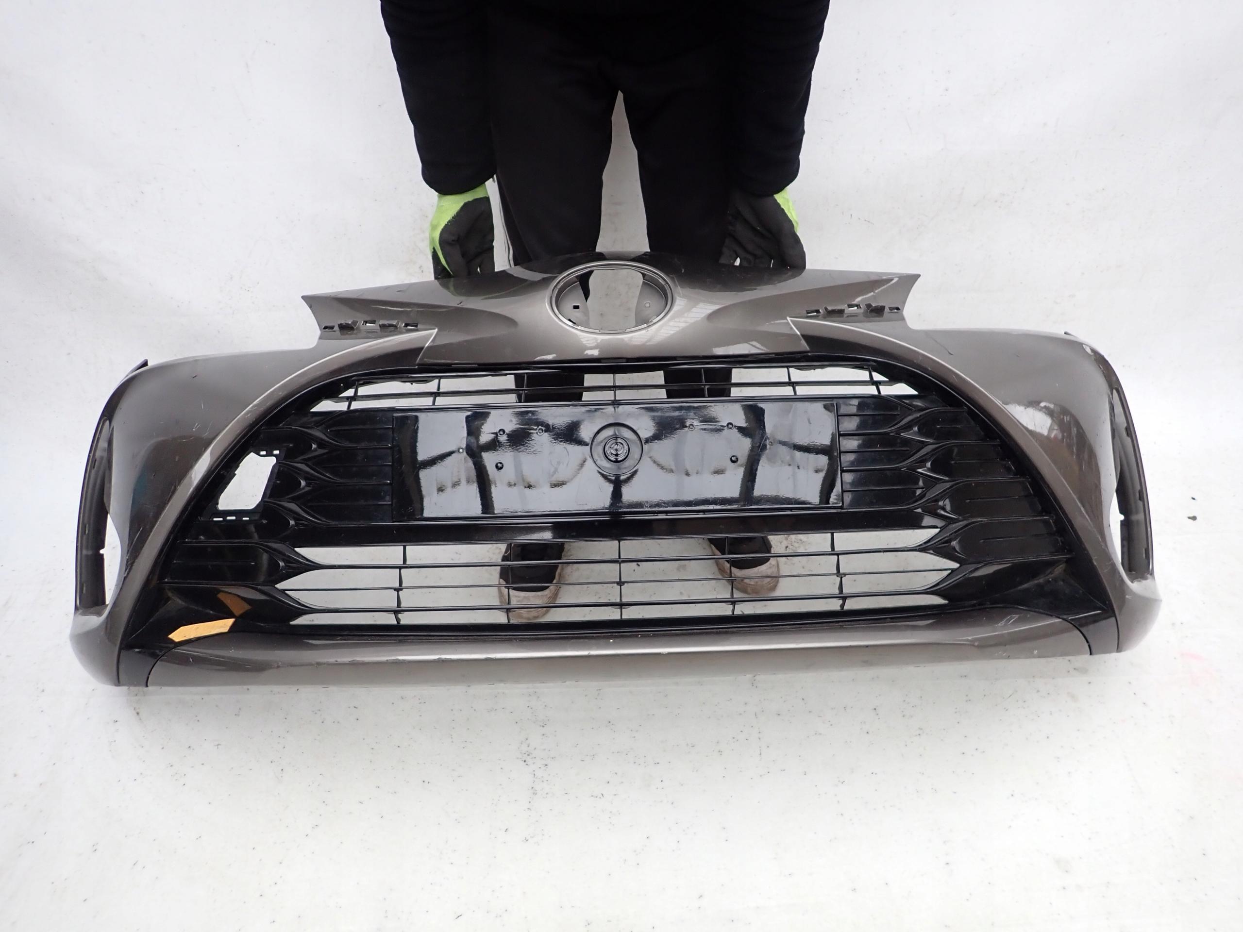 TOYOTA YARIS III LIFT 17-19 bumper front front