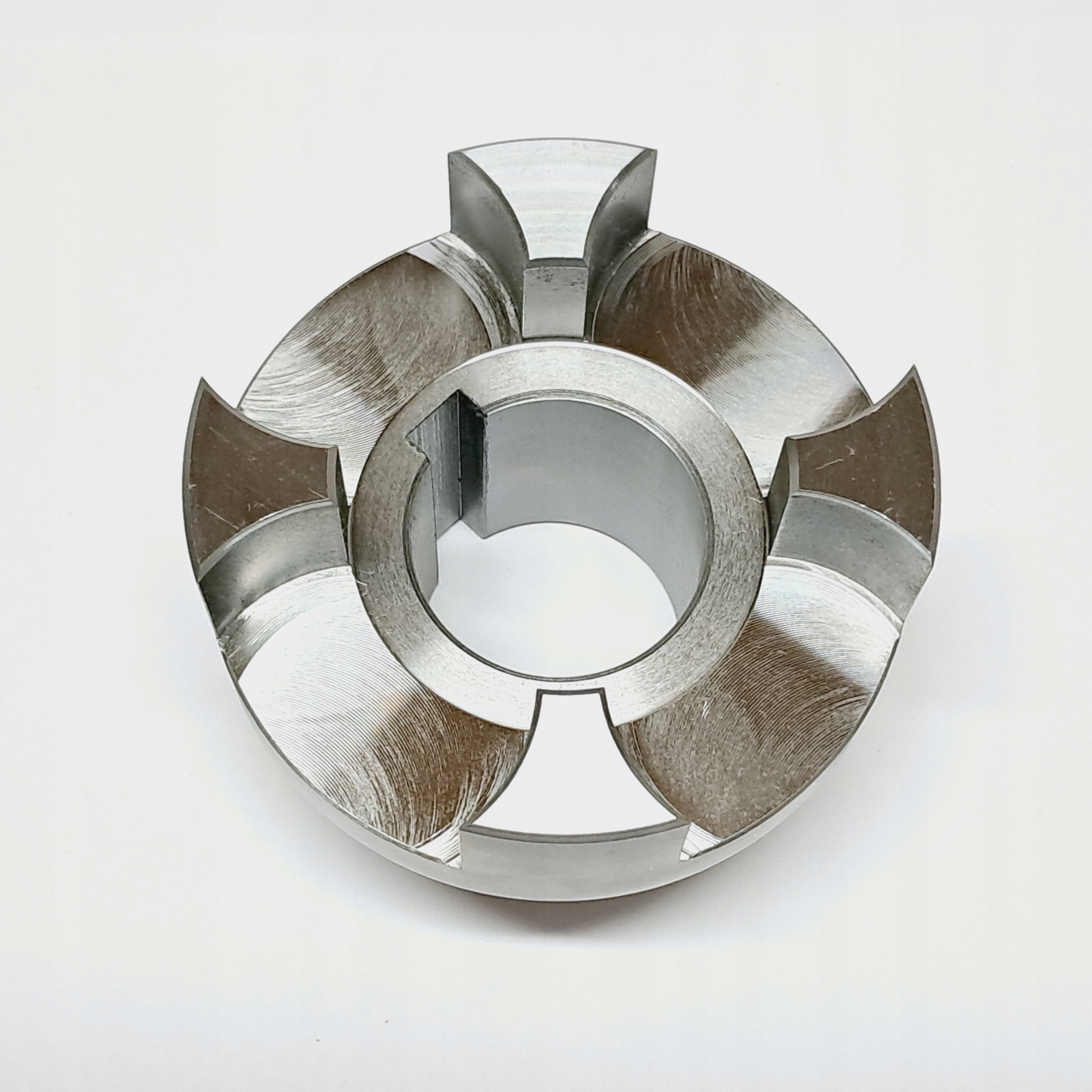 Spojka průměru 95 mm s otvorem fi40 w10 polovina fi95 L126