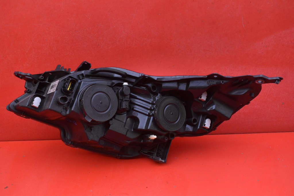 REFLEKTOR right light front EU 9678393080 PEUGEOT 508 1 and 10-14