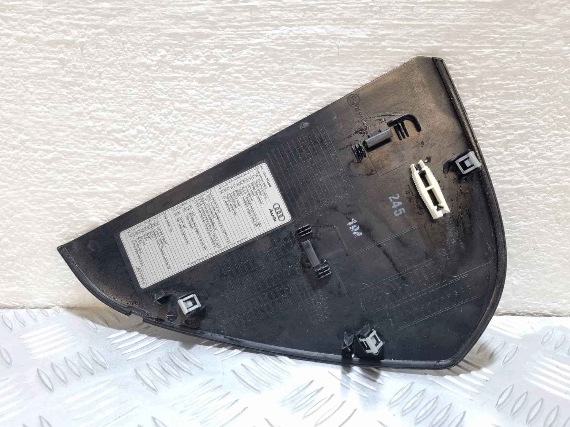 Altro/e czesci interna Automobile Audi A5 8T 2008 8K0857086