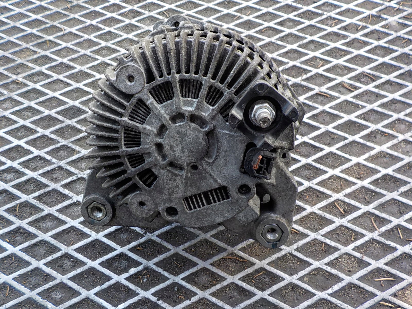 RENAULT SCENIC III 1.5 DCI ALTERNATOR 8200960533
