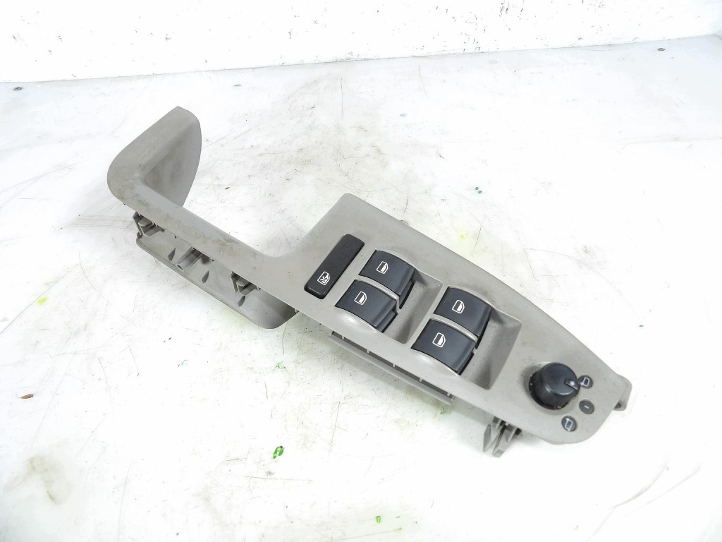 AUDI A4 B7 switch regulation SZYBAMI left front 8E1867171B