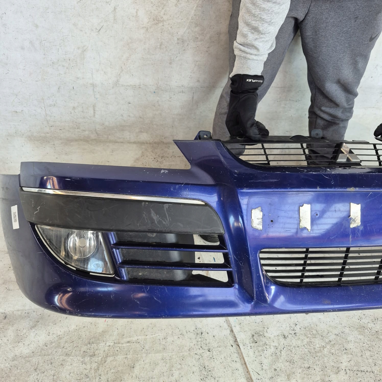 MITSUBISHI SPACE STAR and 1 LIFT 02-05 bumper front front