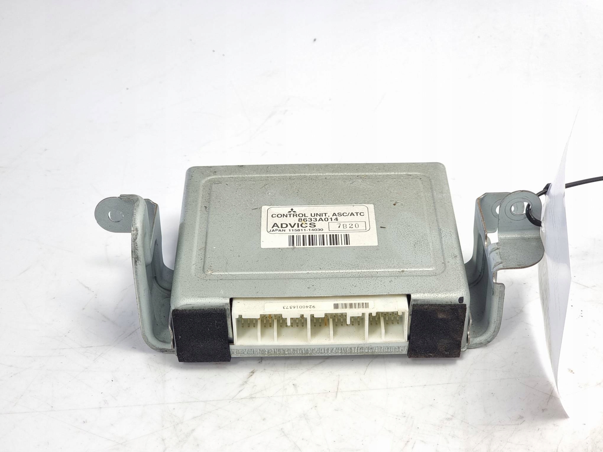 module 8633A014 MITSHUBISHI PAJERO IV