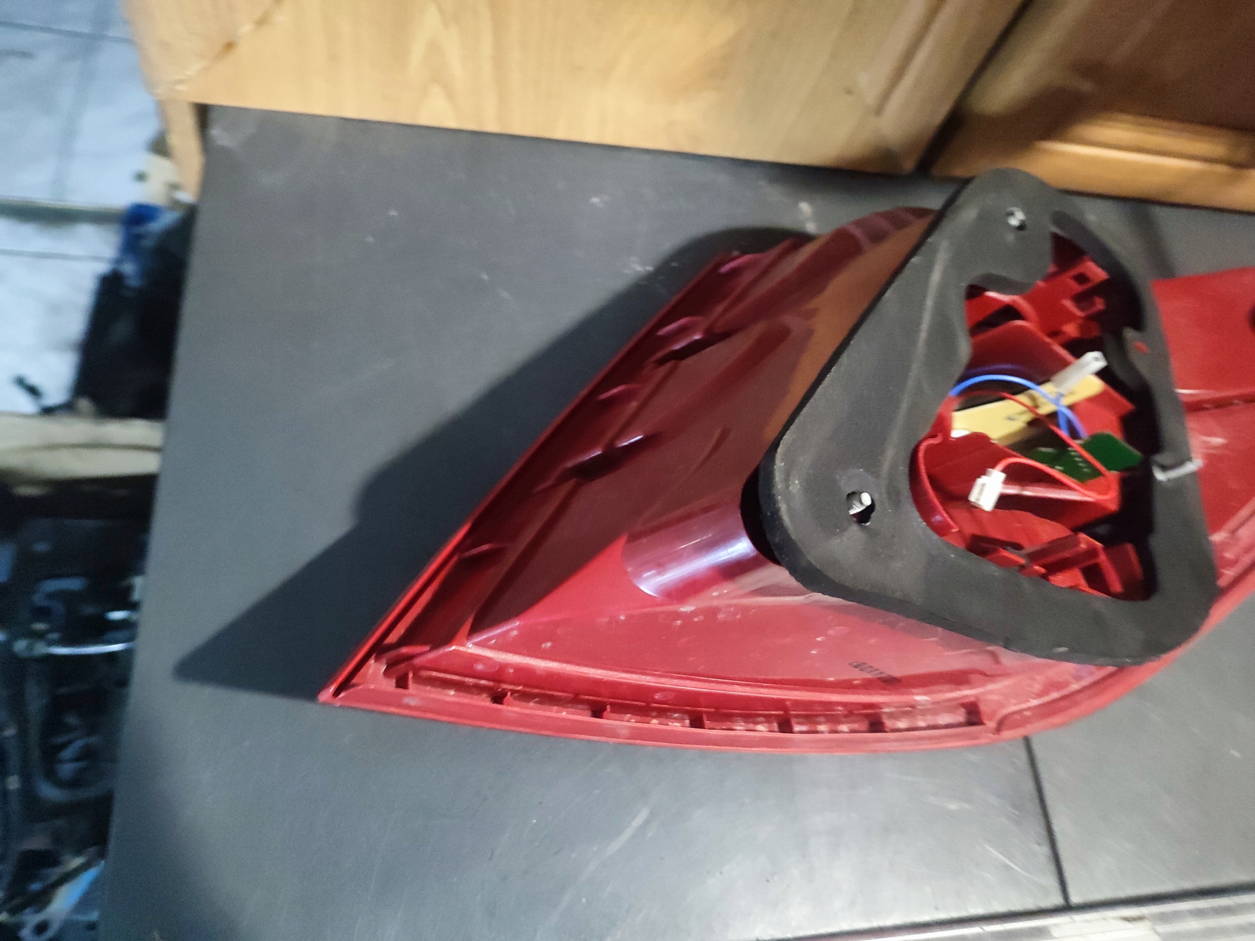 light left rear part left rear Mercedes W204 sedan LED