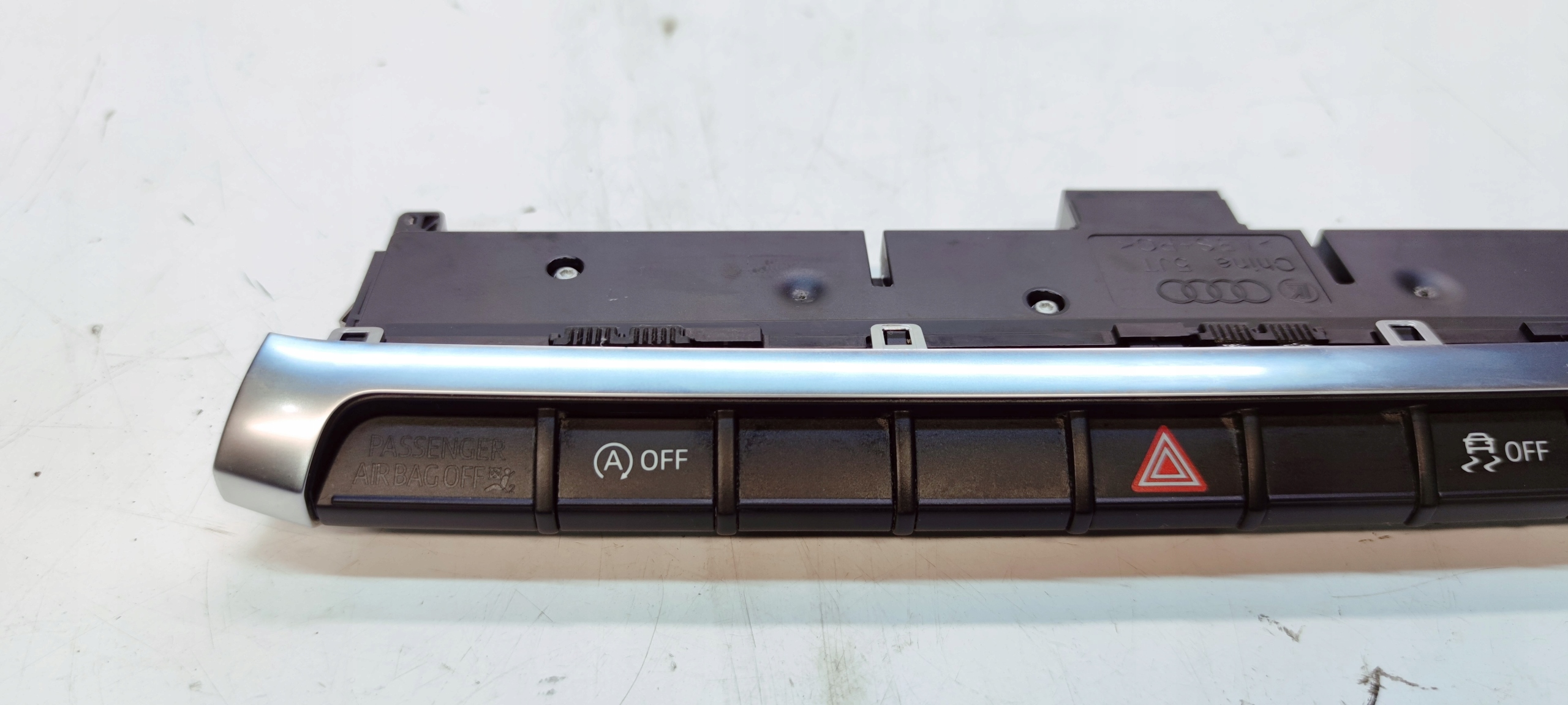 PANEL des Schalter ESP AIR BAG Warnblickschalter AUDI A3 8V 8V0925301BA
