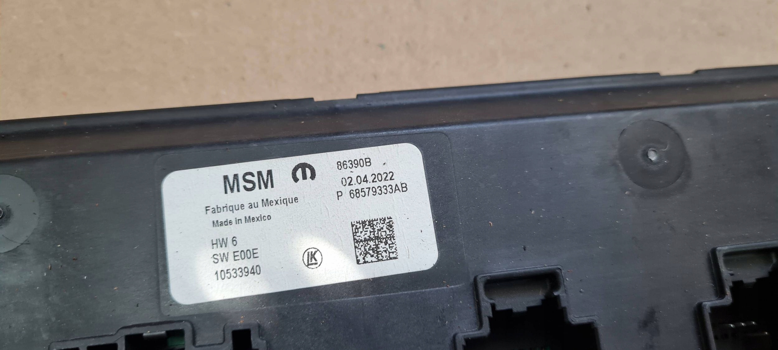 Jeep Grand Cherokee WL 2022 module control unit seat 68579333AB
