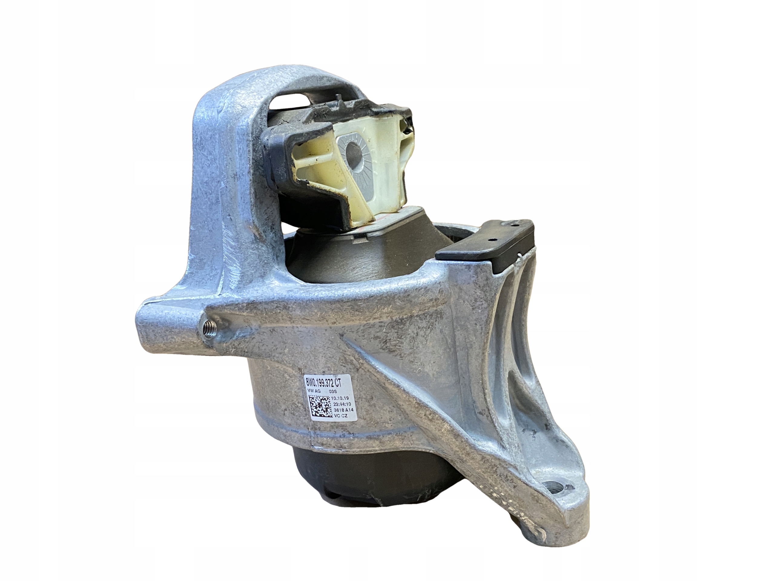 AUDI A4 A5 8W B9 engine mount right 8W0199372CT