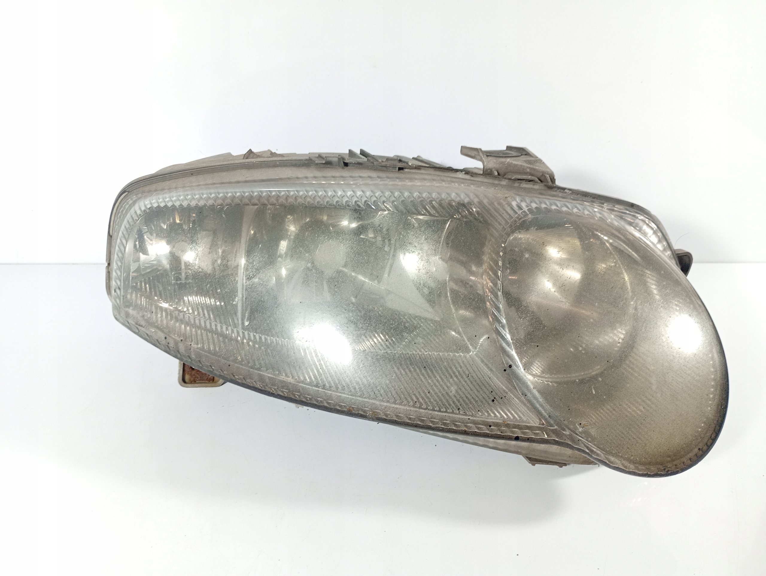 Alfa Romeo 147 00-10 REFLEKTOR light right front front OE 468261940