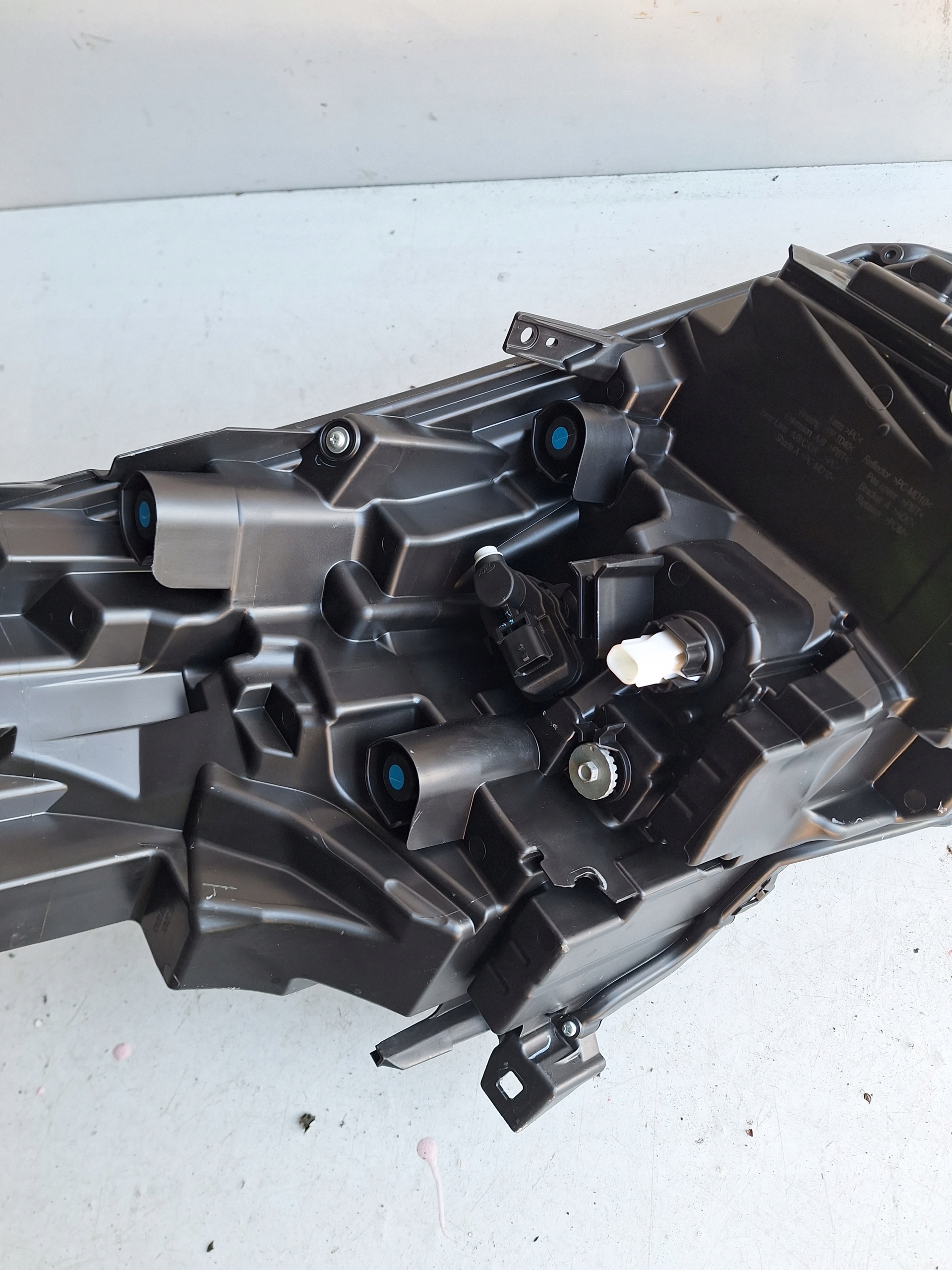 TOYOTA CH-R II 23-> light left FULL LED EU