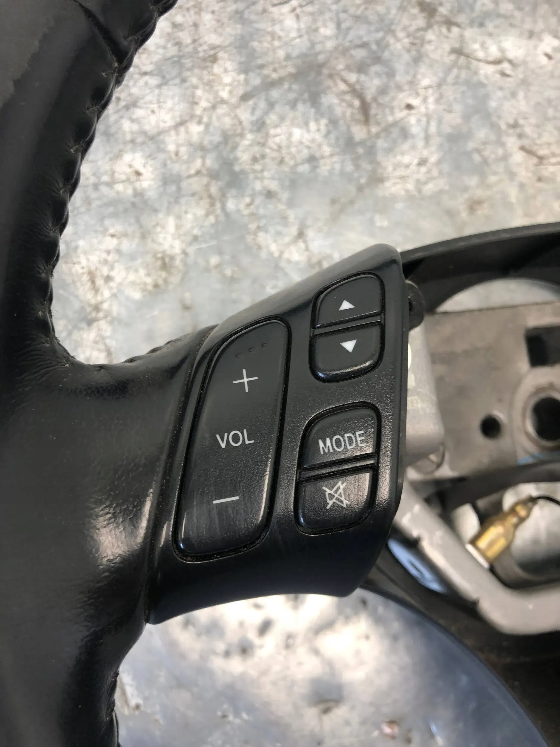 lenkrad Leder MULTIFUNKCJA MAZDA 6 GG