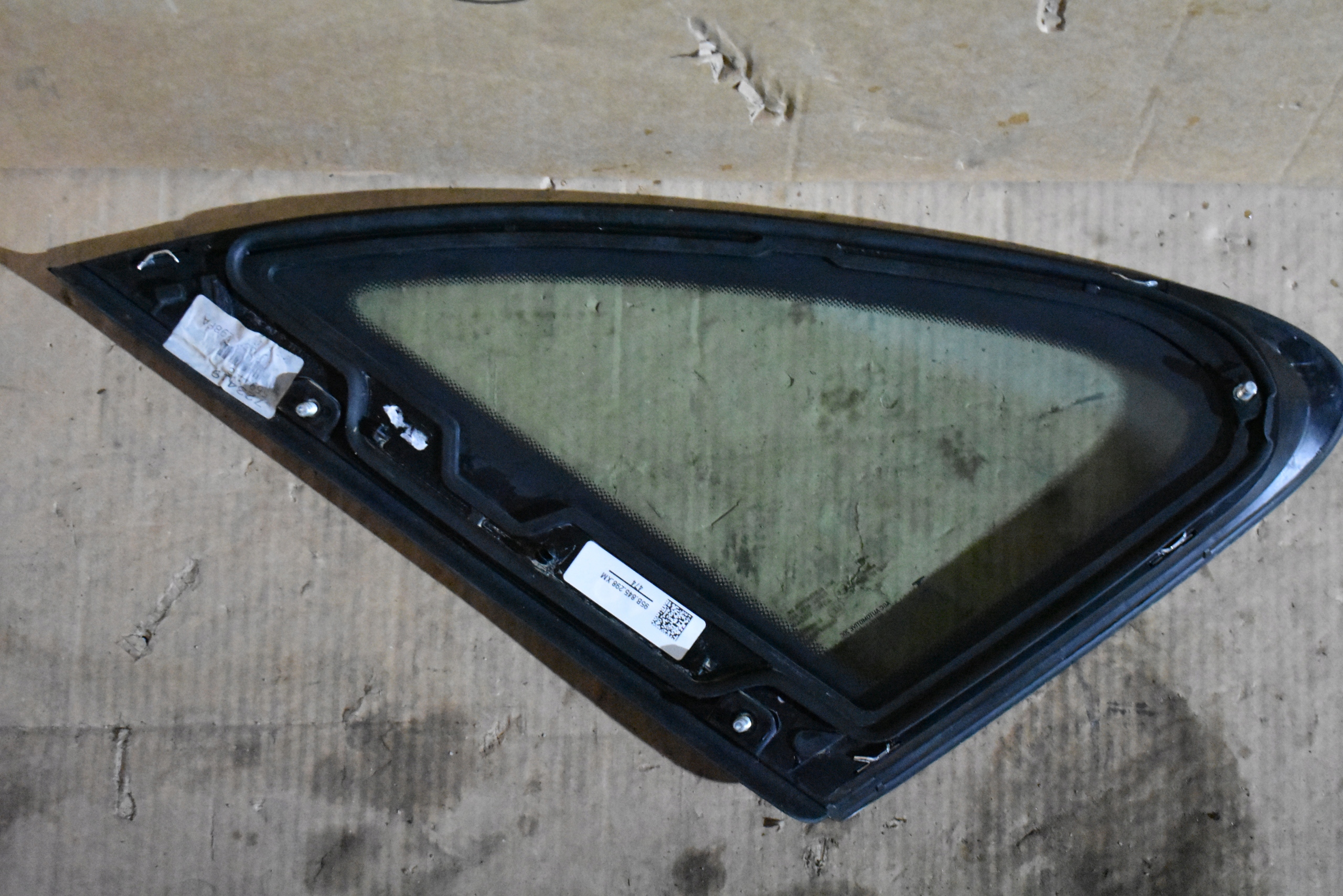IDEALNA window bodywork rear right PORSCHE MACAN 19r. 1