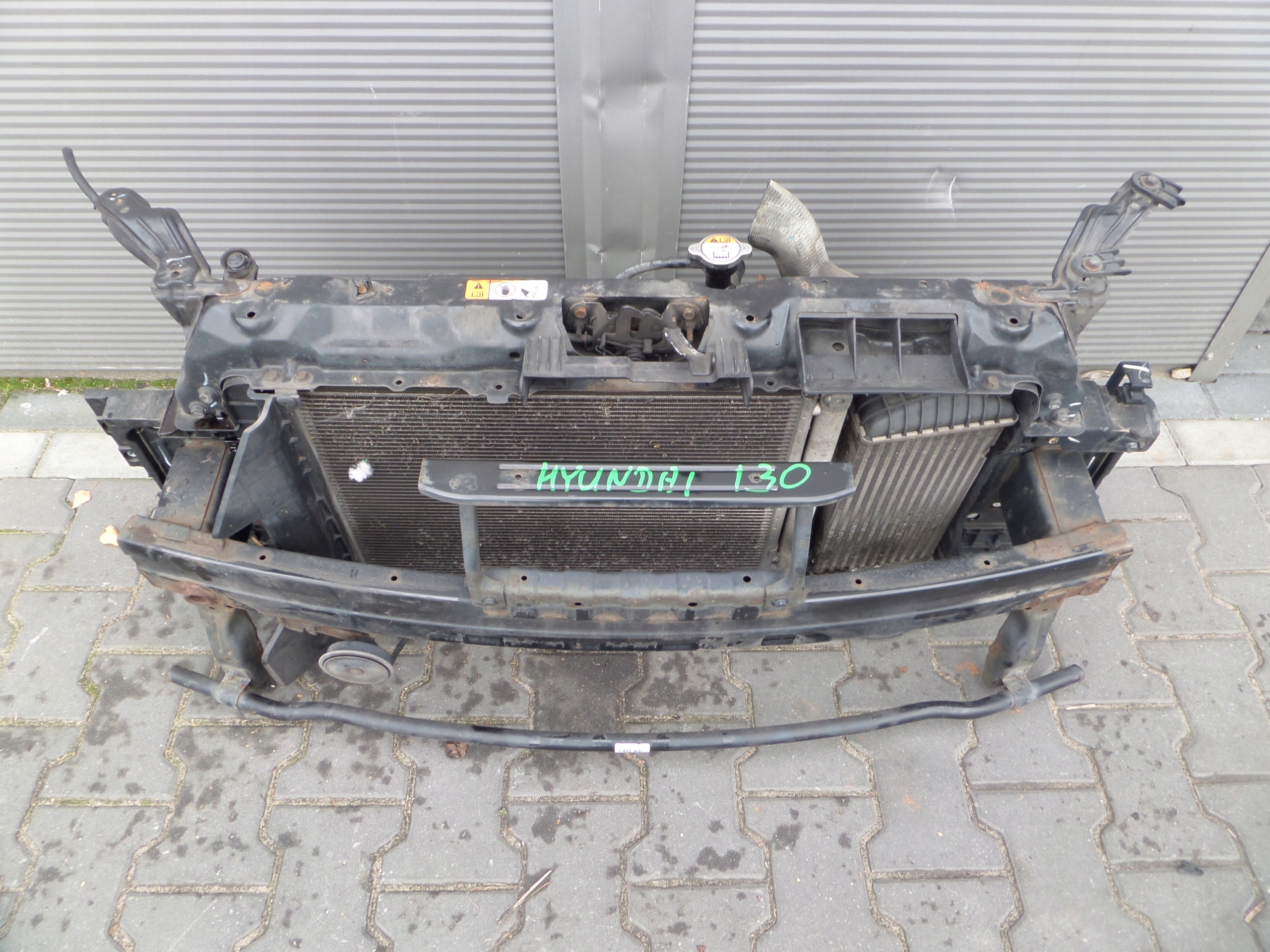 support panel for radiators radiator siders 1,6 CRDI HYUNDAI I30 II