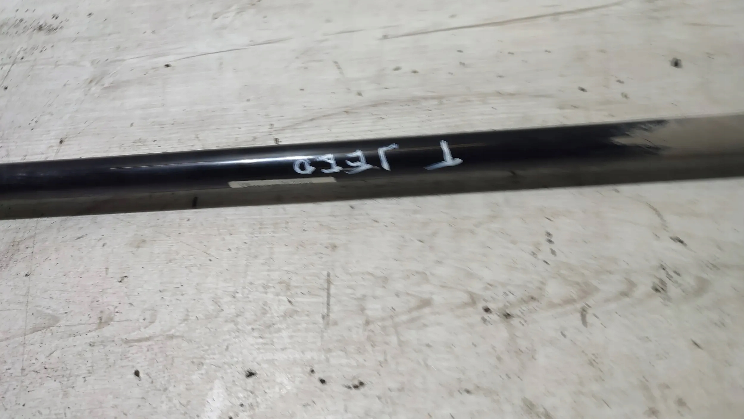 Jeep Cherokee KL 15r. 2.0d Spurstange stabilizator heck