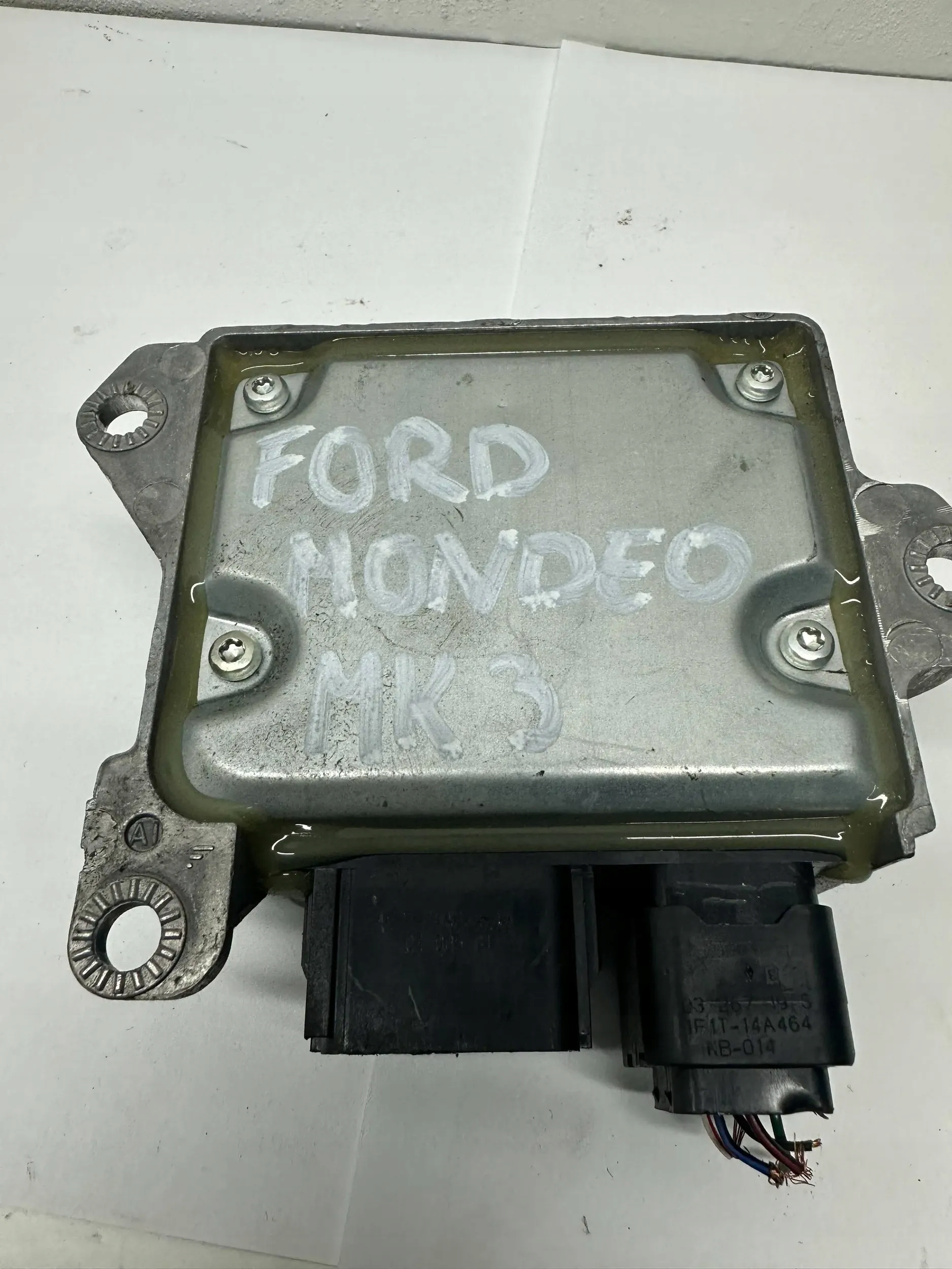 SENSOR airbag AIR BAG 4S7T-14B056 FORD MONDEO MK3