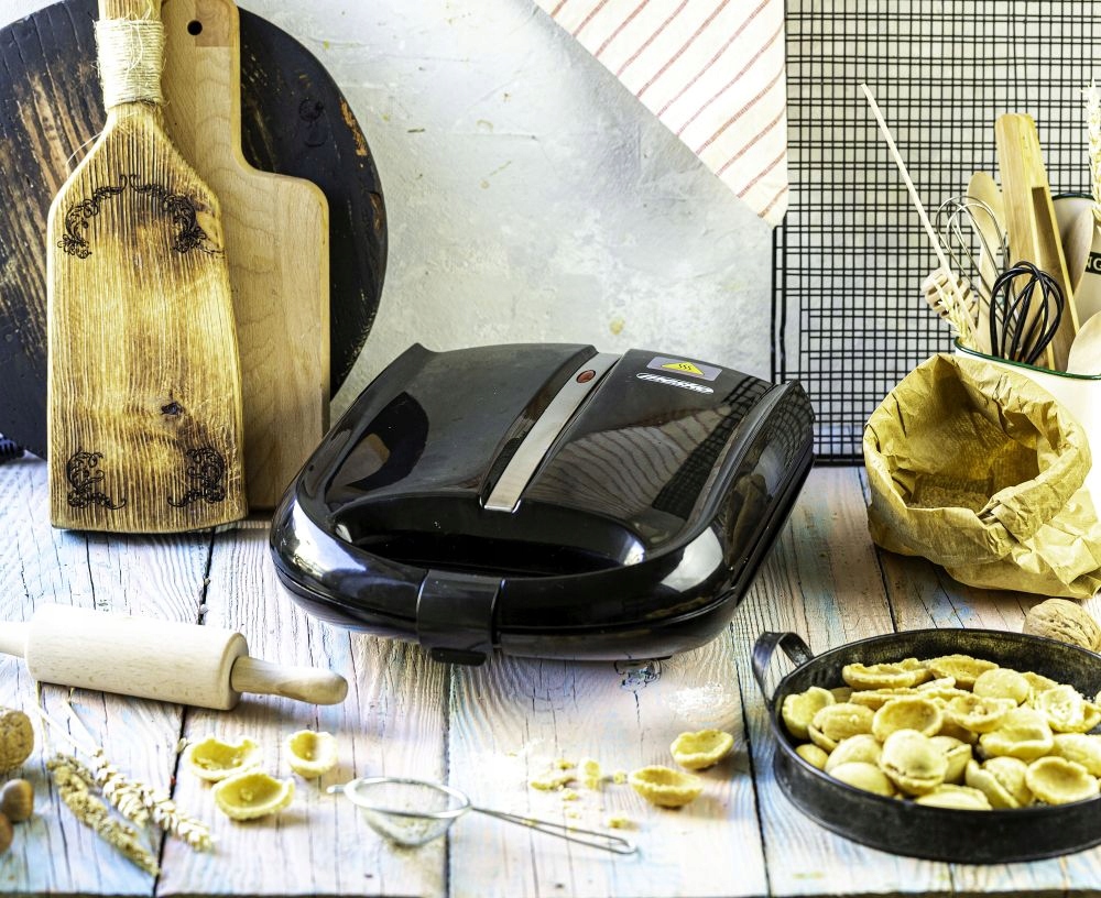 OPIEKACZ DO ORZESZKÓW ORZESZKI FORMA CIASTEK 24SZT Wysokość produktu 7 cm