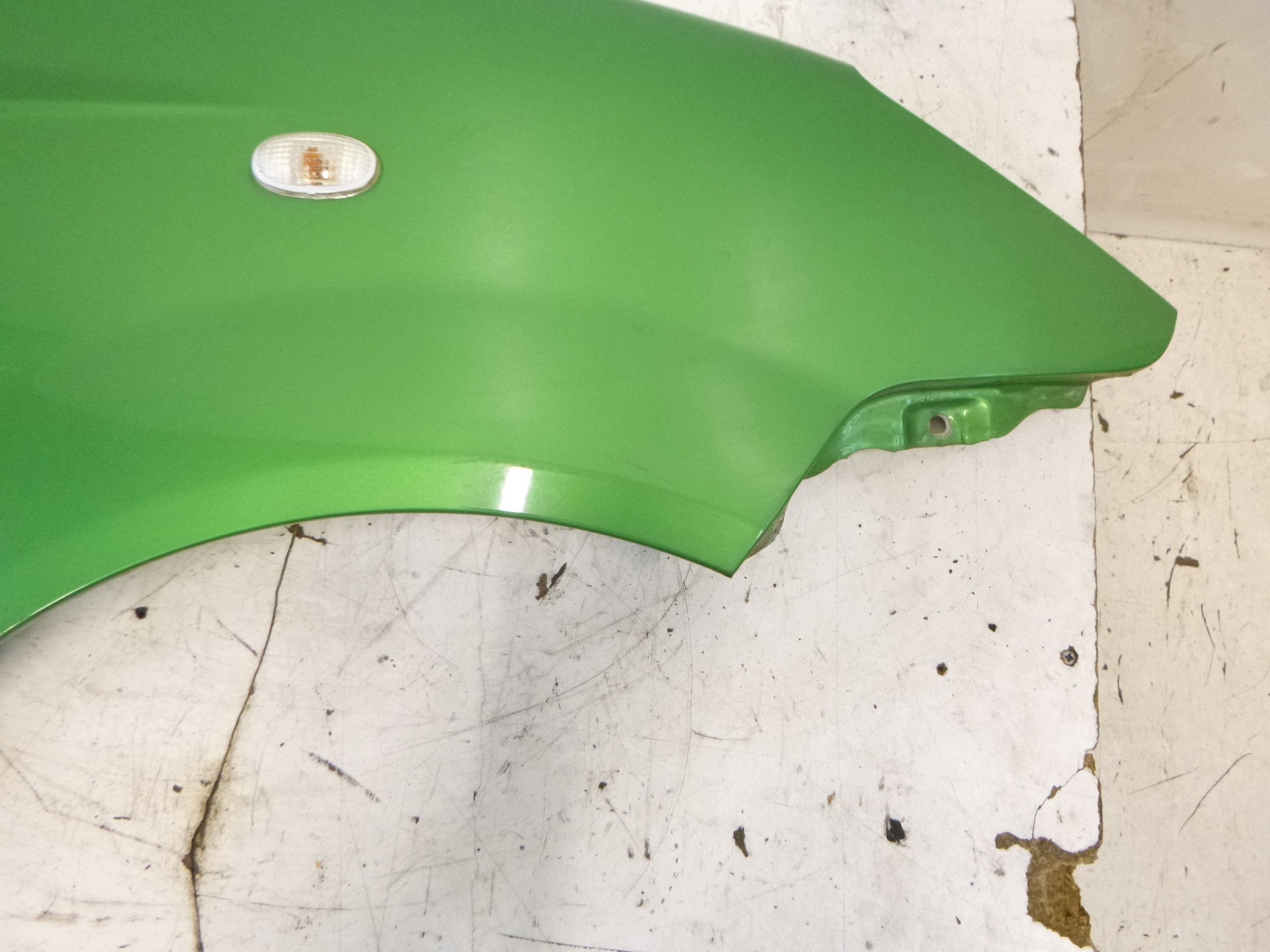 fender right front Chevrolet Matiz 05-10 code 45U green