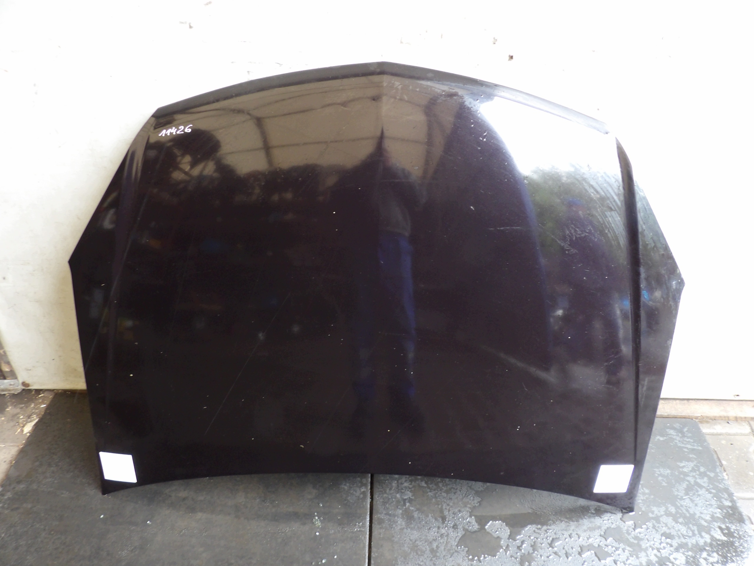 Opel Astra H bonnet front Z20R