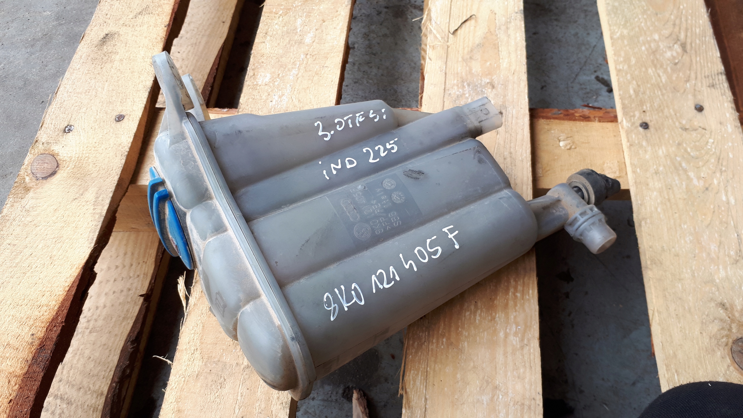 S4 B8 A4 RÉSERVOIR EAU 3.0 TFSI S5 A5