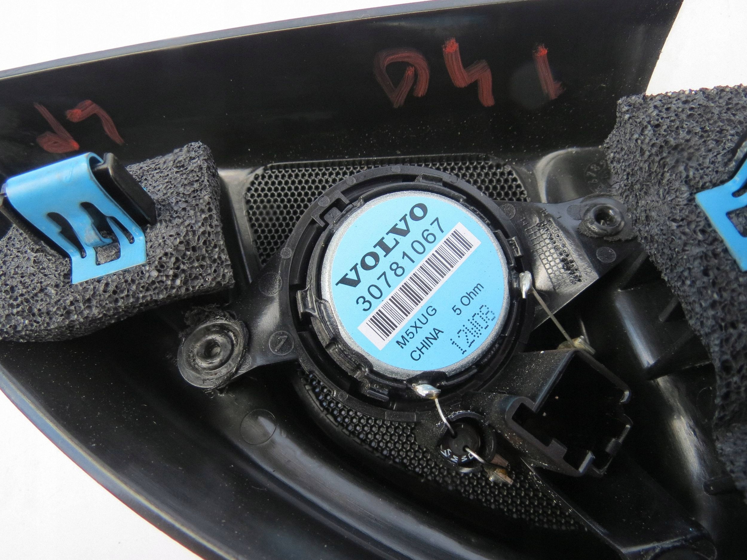 TROJKAT speaker door PRZEDNICH left VOLVO XC60 30781067