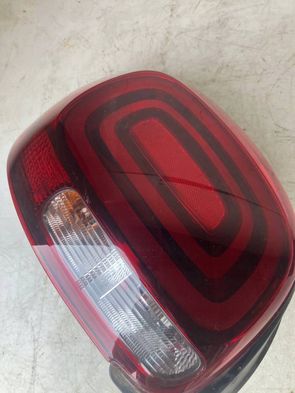 light left rear part CITROEN C3 III 9812257580 EUROPA