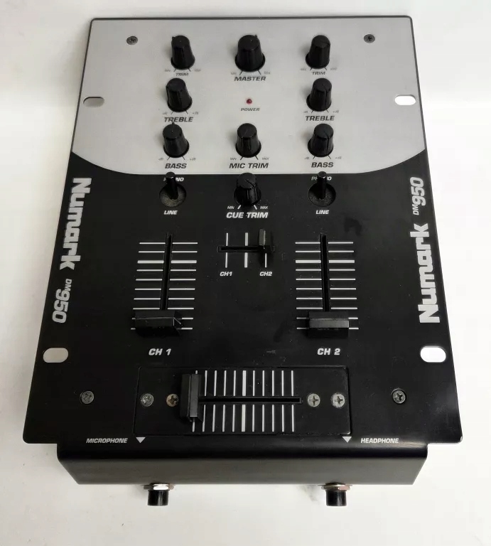 NUMARK MIXER DM950