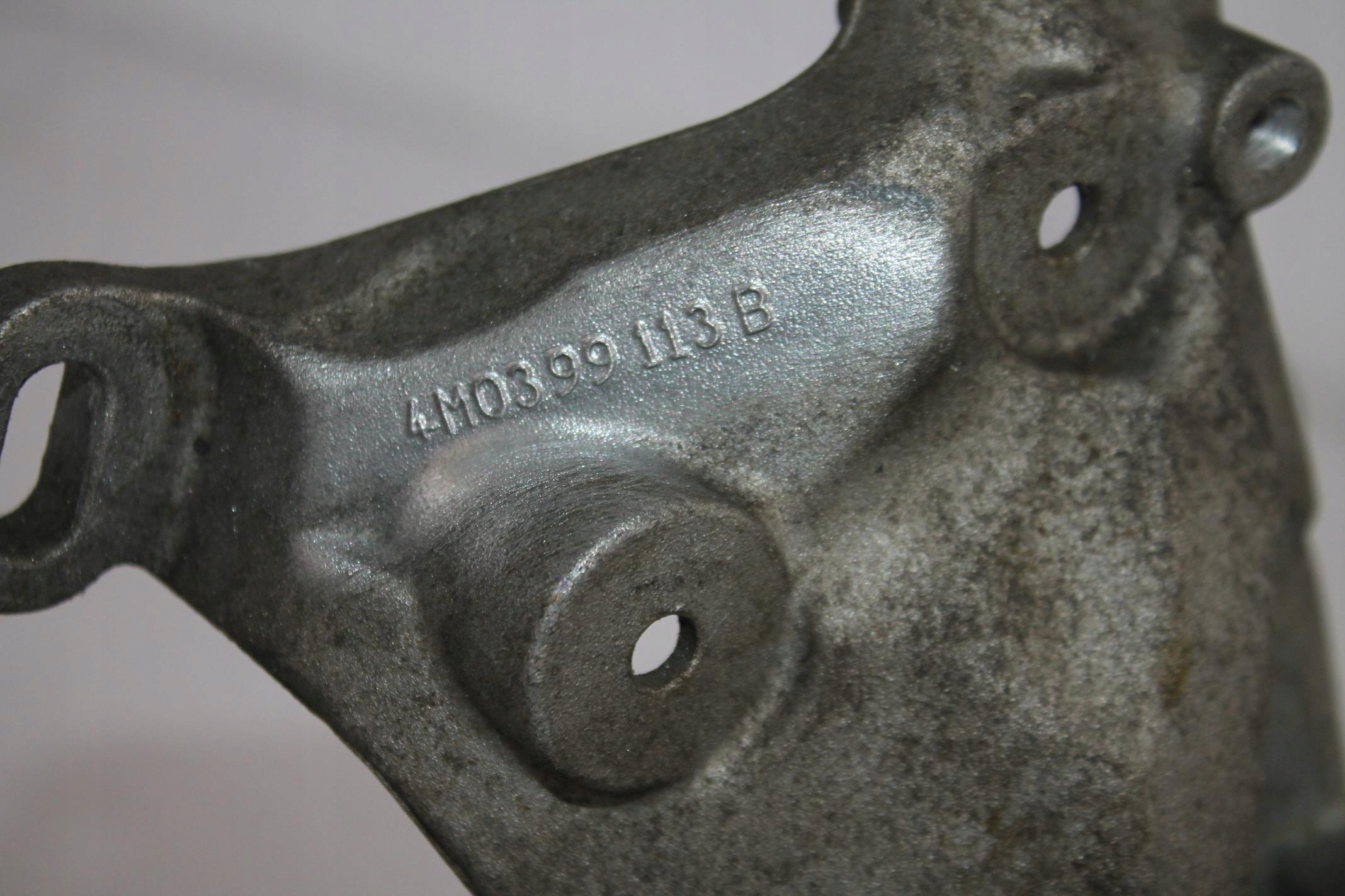 holder engine mount 4M0399113B AUDI Q7 4M 15