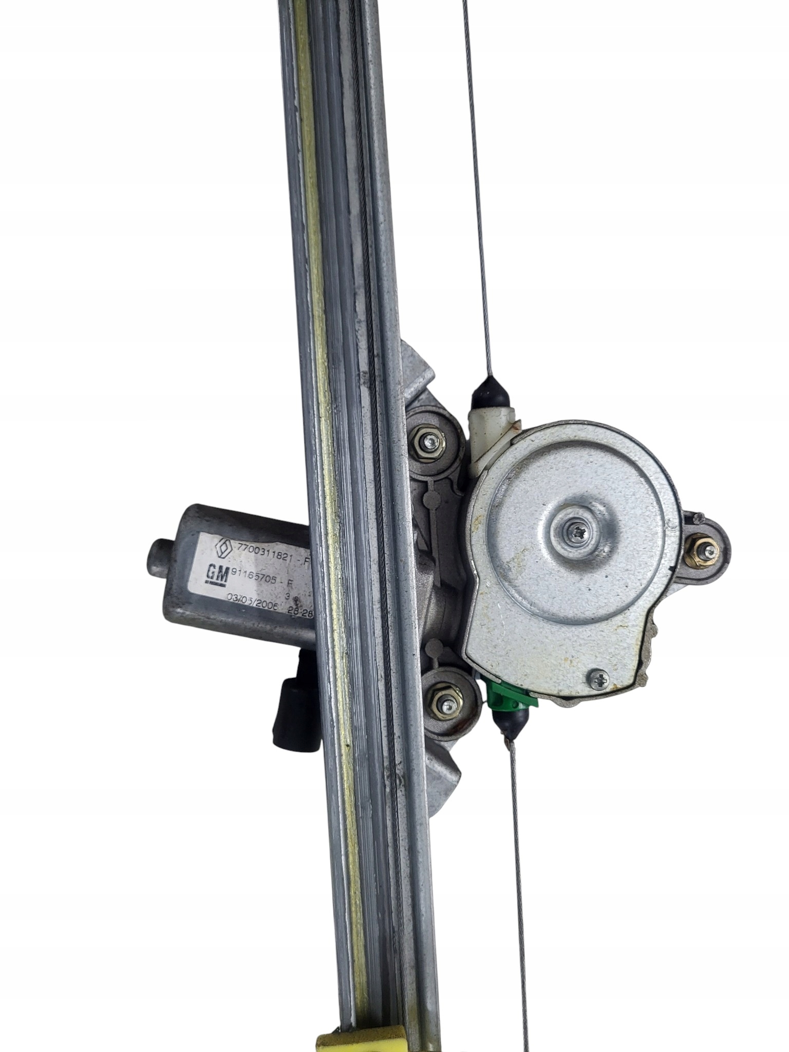window regulator right front RENAULT TRAFIC II OPEL VIVARO and 7700311821