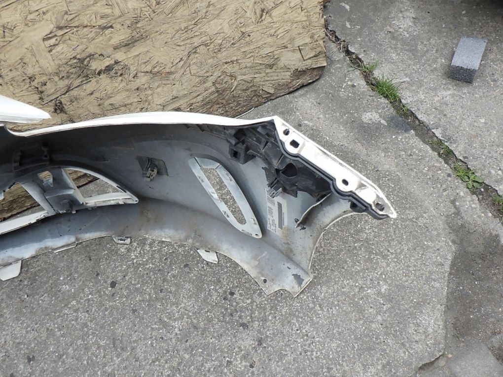 MERCEDES A KLASA 176 LIFT FRONTSTOSSSTANGE