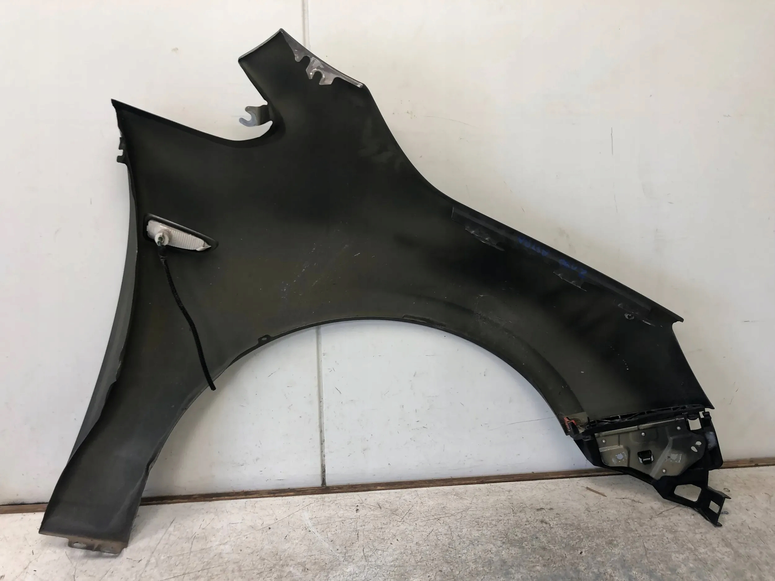 fender left front OPEL ASTRA J LIFT Z190