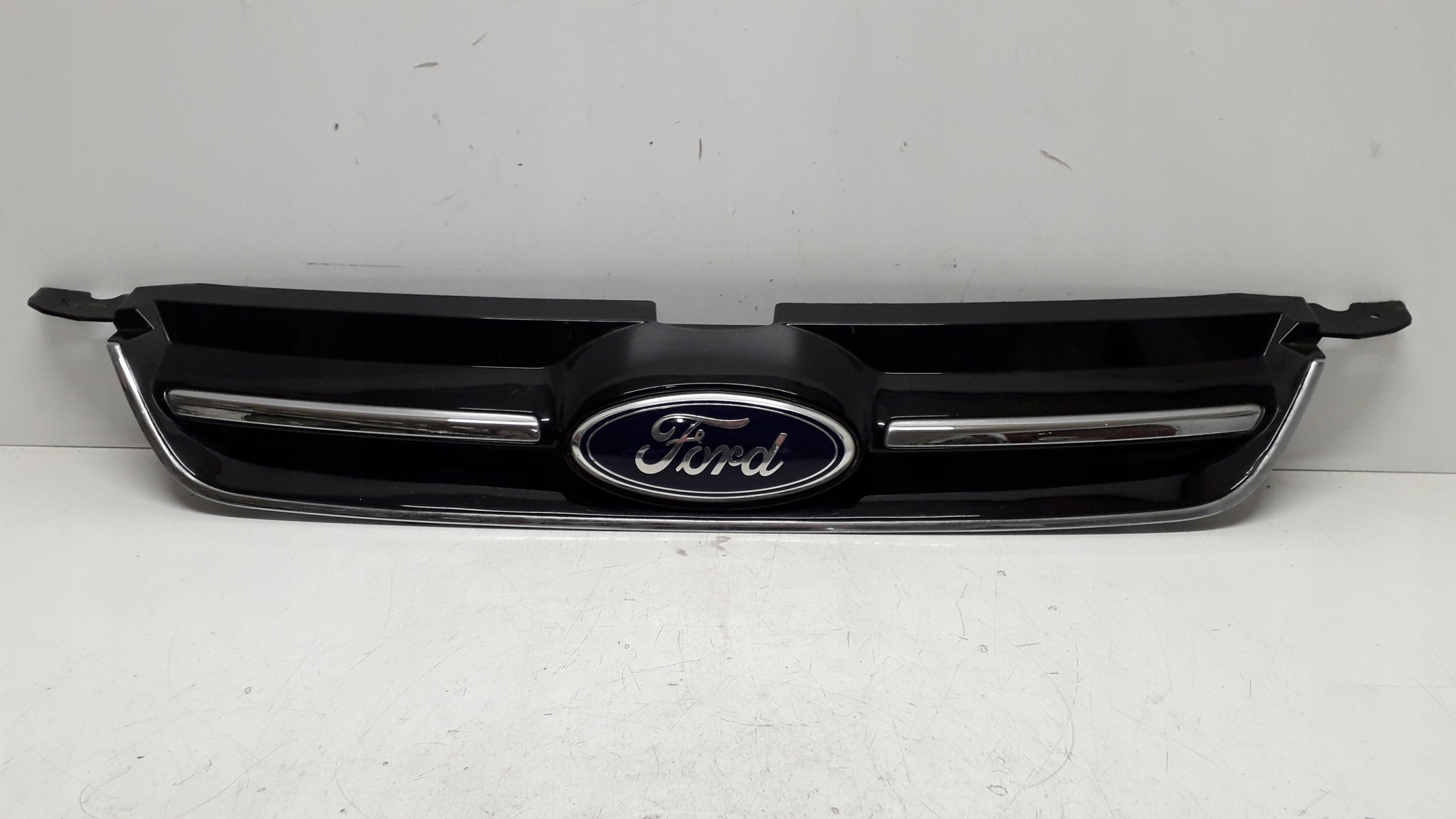 FORD C-MAX MK2 10-14 GRILL GRIL ATRAPA