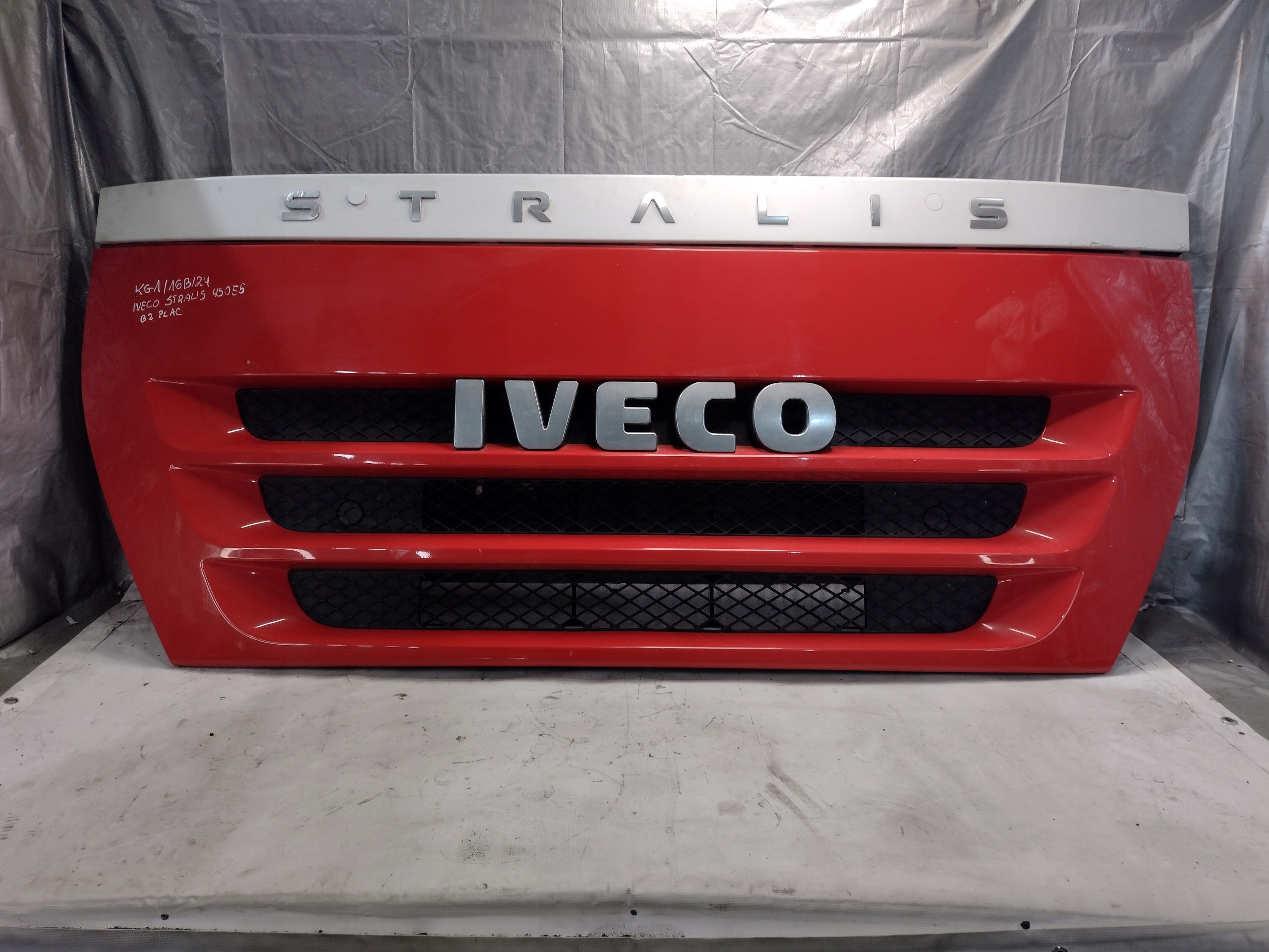 Grille Capot Iveco Stralis 450 E5