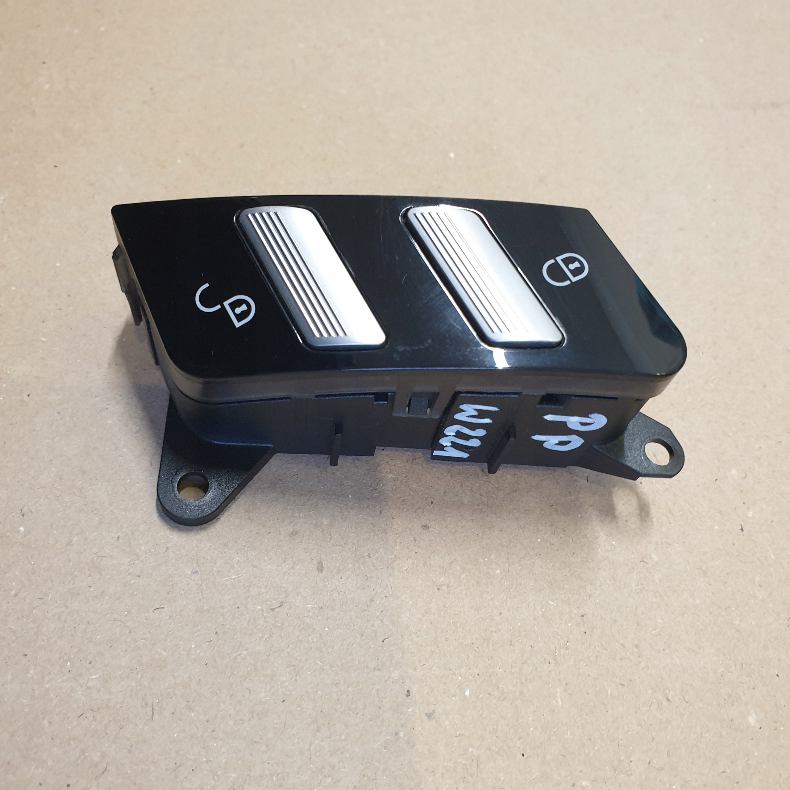 switch BLOKADY door right front MERCEDES S W221 OE